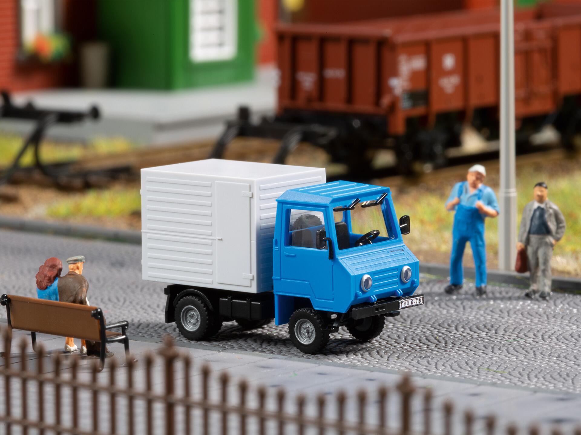 Auhagen 43673 Multicar M240 with box body