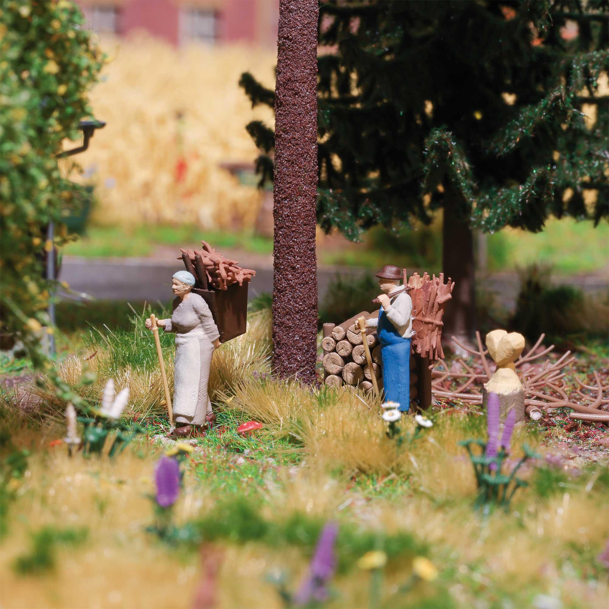 Busch 79886 Action Set: Gathering Brushwood H0