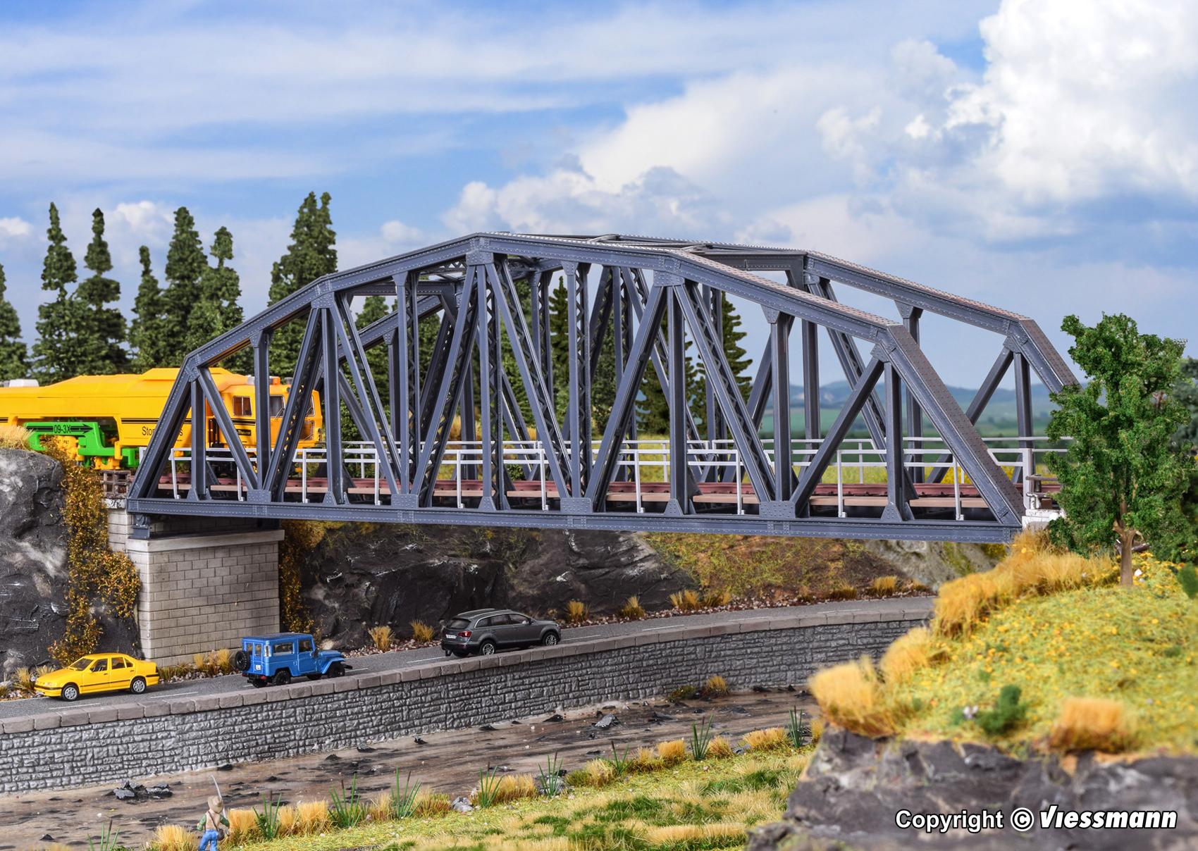 Kibri 39700 steel arch bridge inlet