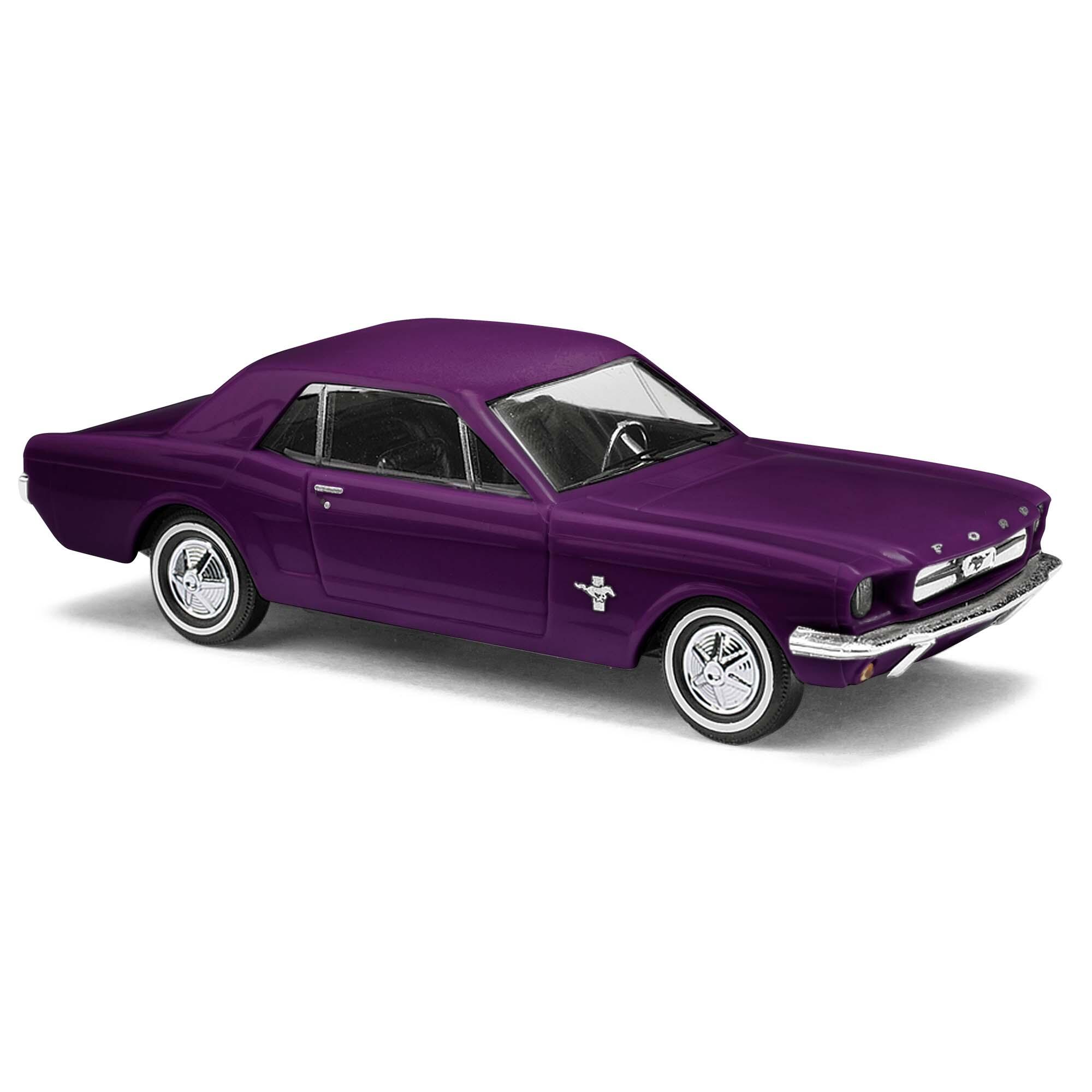 Busch 47559 Ford Mustang coupé, purple