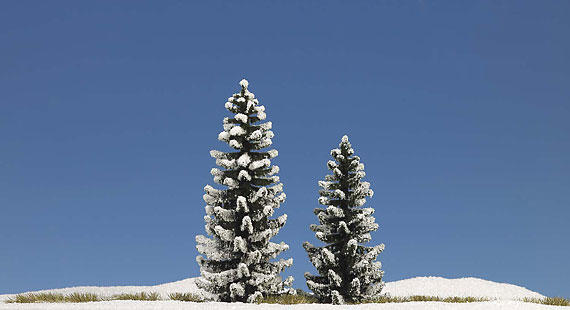 Busch 6152 2 Snow Covered Spruce
