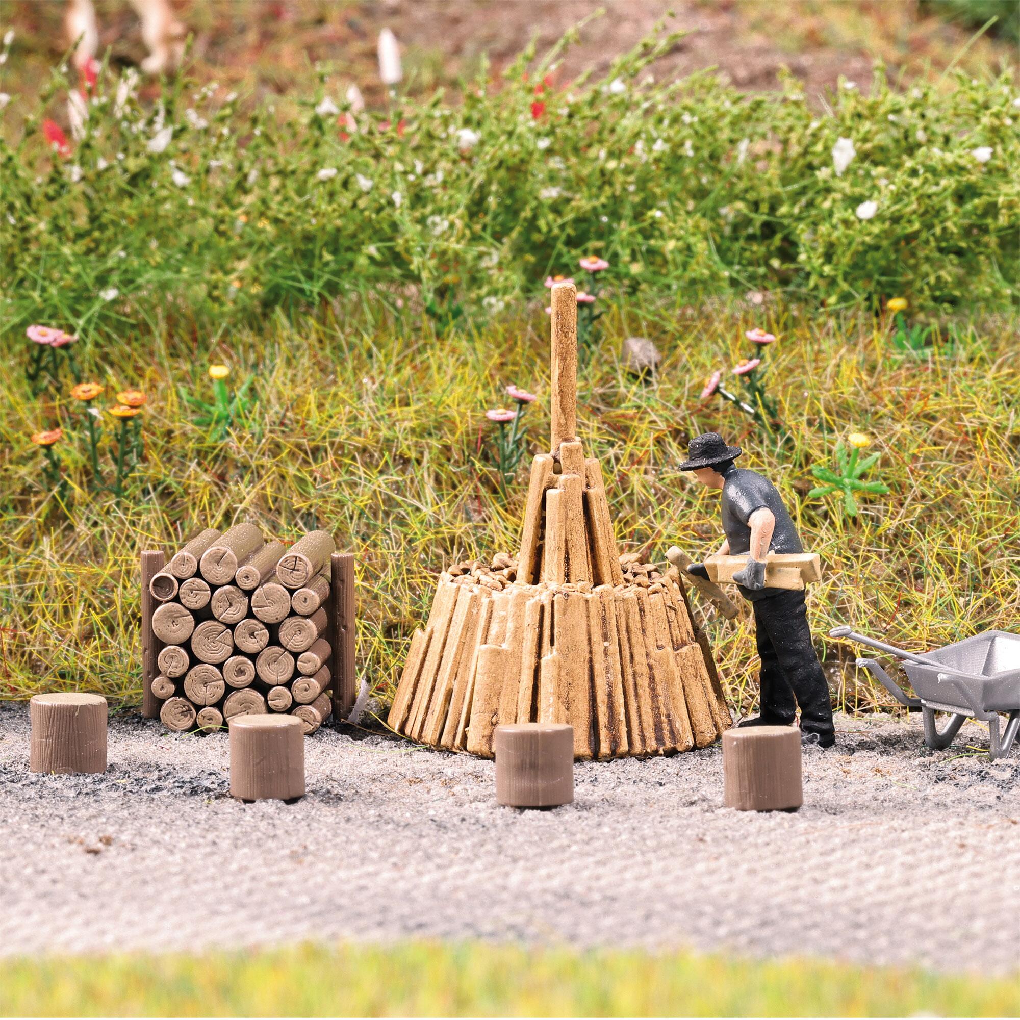 Busch 79941 Stacking wood