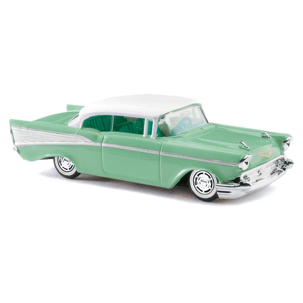Busch 45024 Chevrolet Bel Air saloon, green