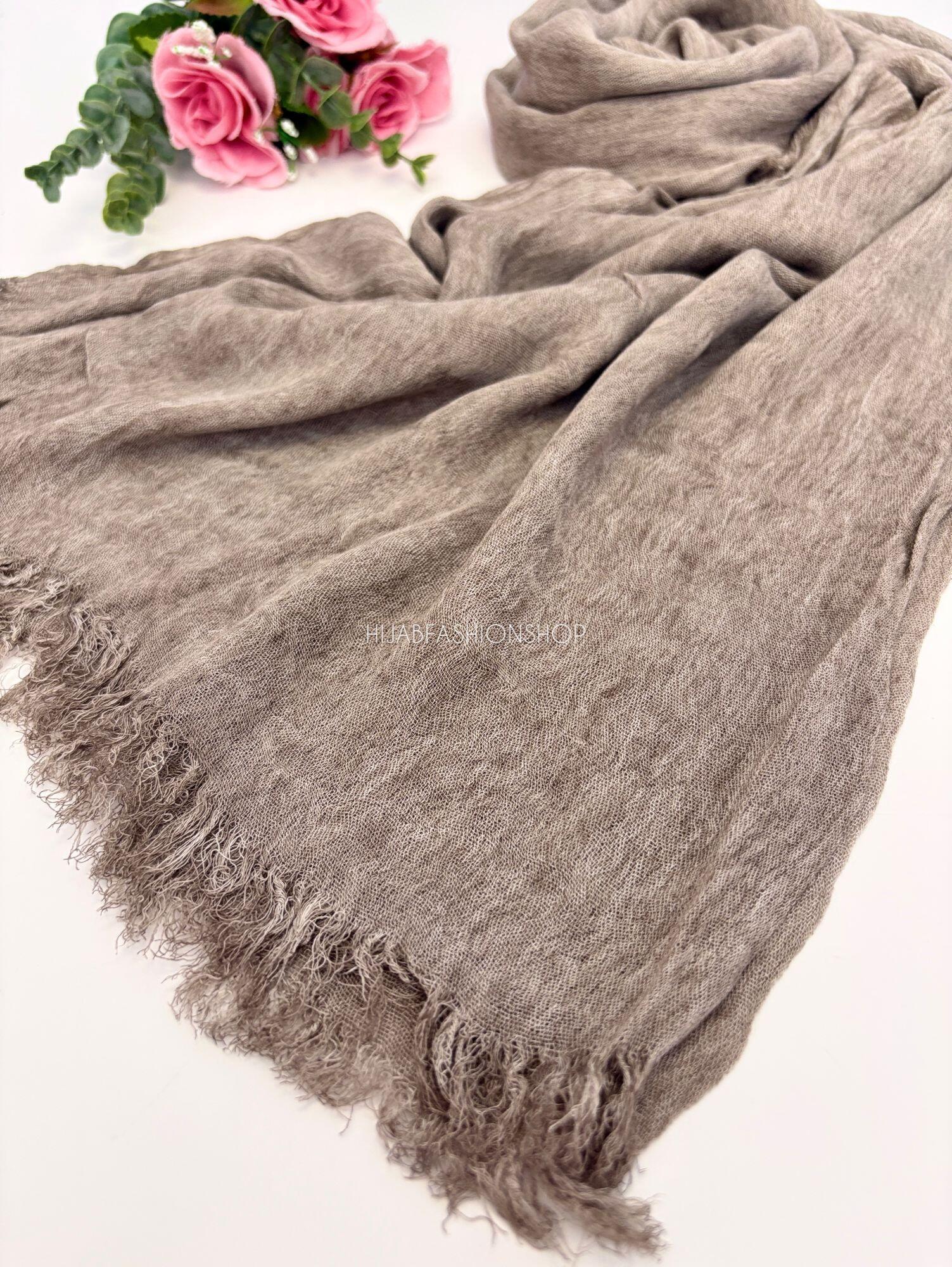 almond thai hijab