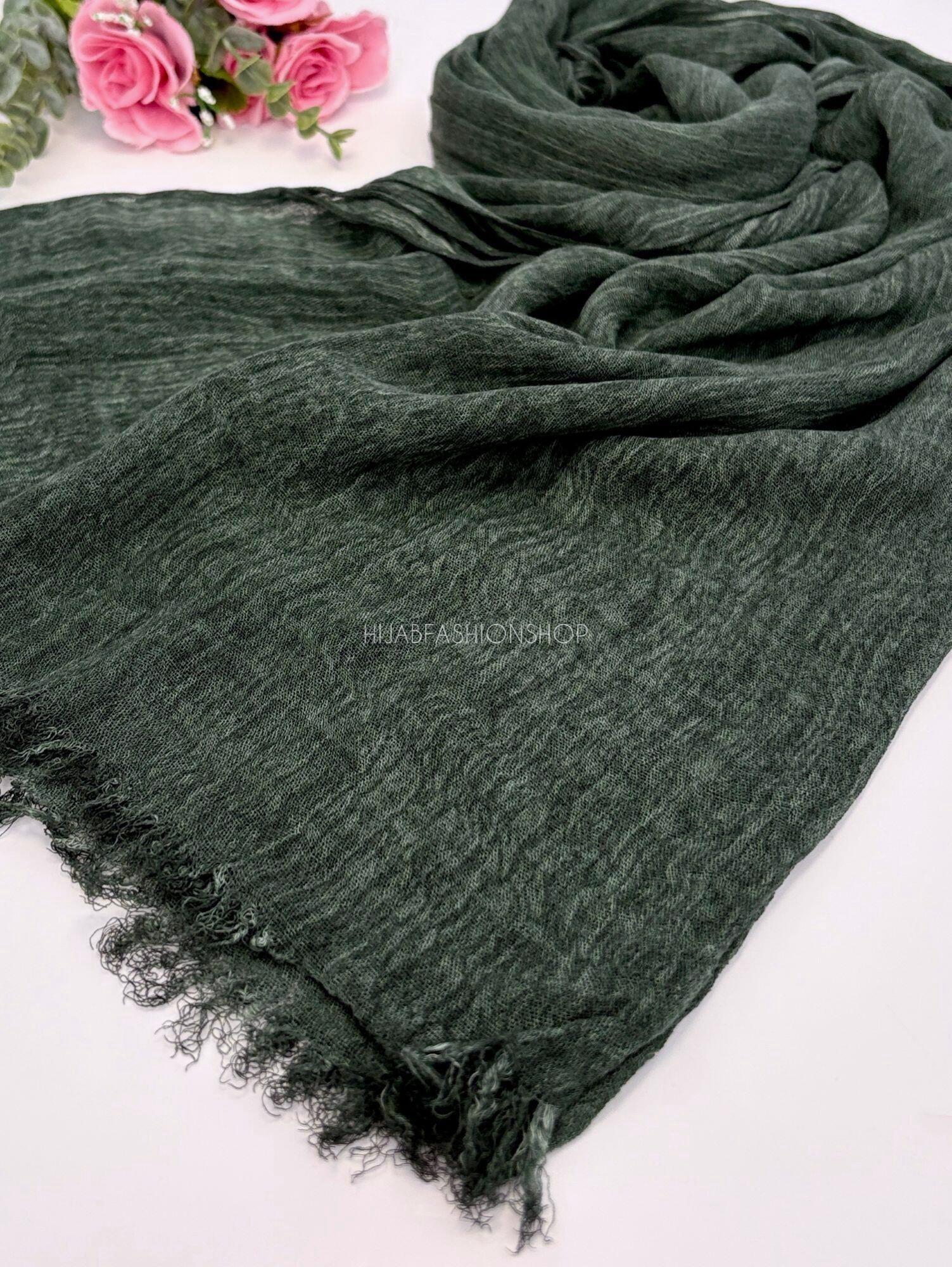 dark green thai hijab