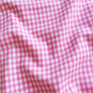 Pink gingham cotton fabric uk