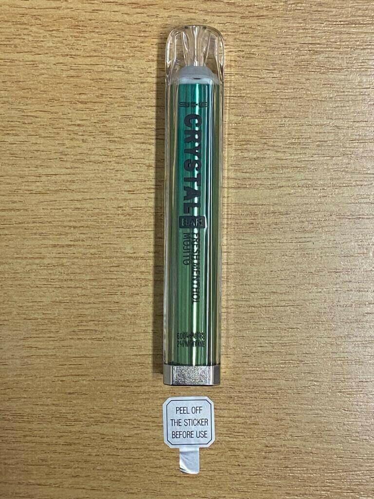 How do i use SKE Crystal Bar disposable vapes?