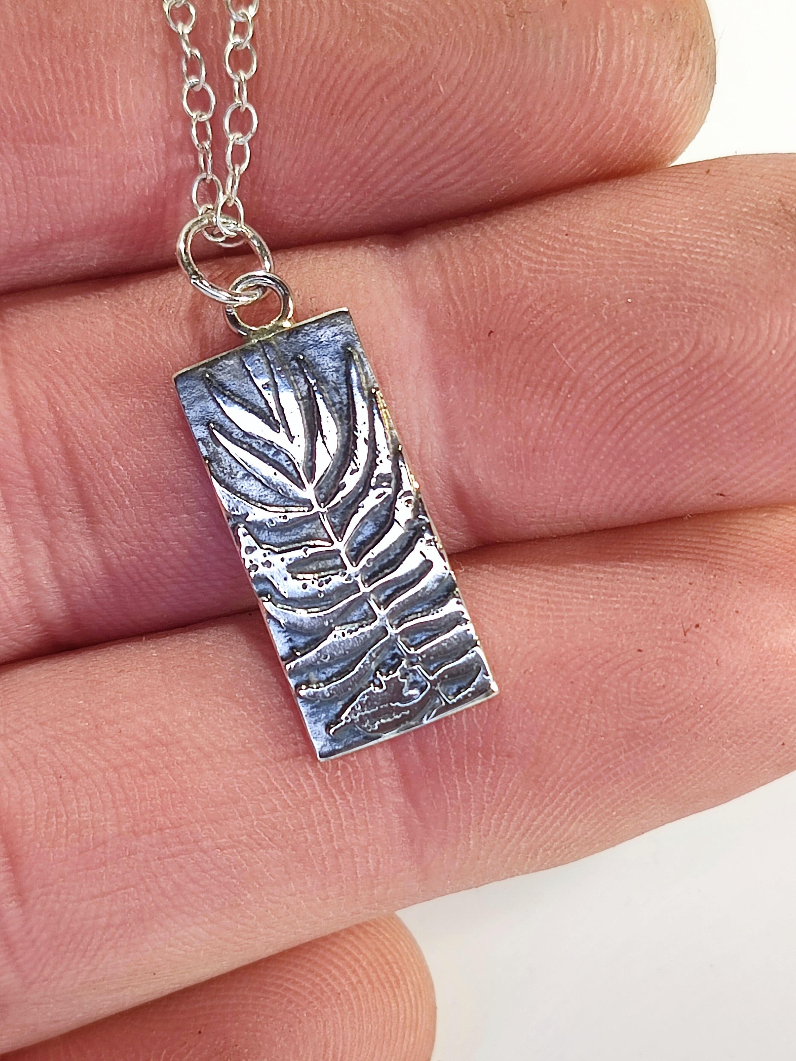 Silver deals fern pendant