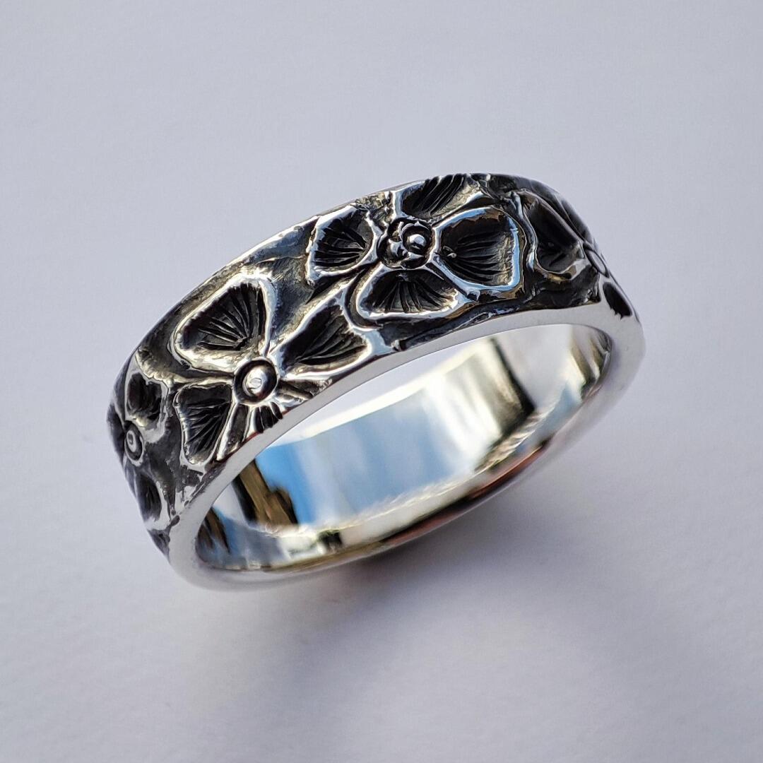 Hand Engraved Floral Ring