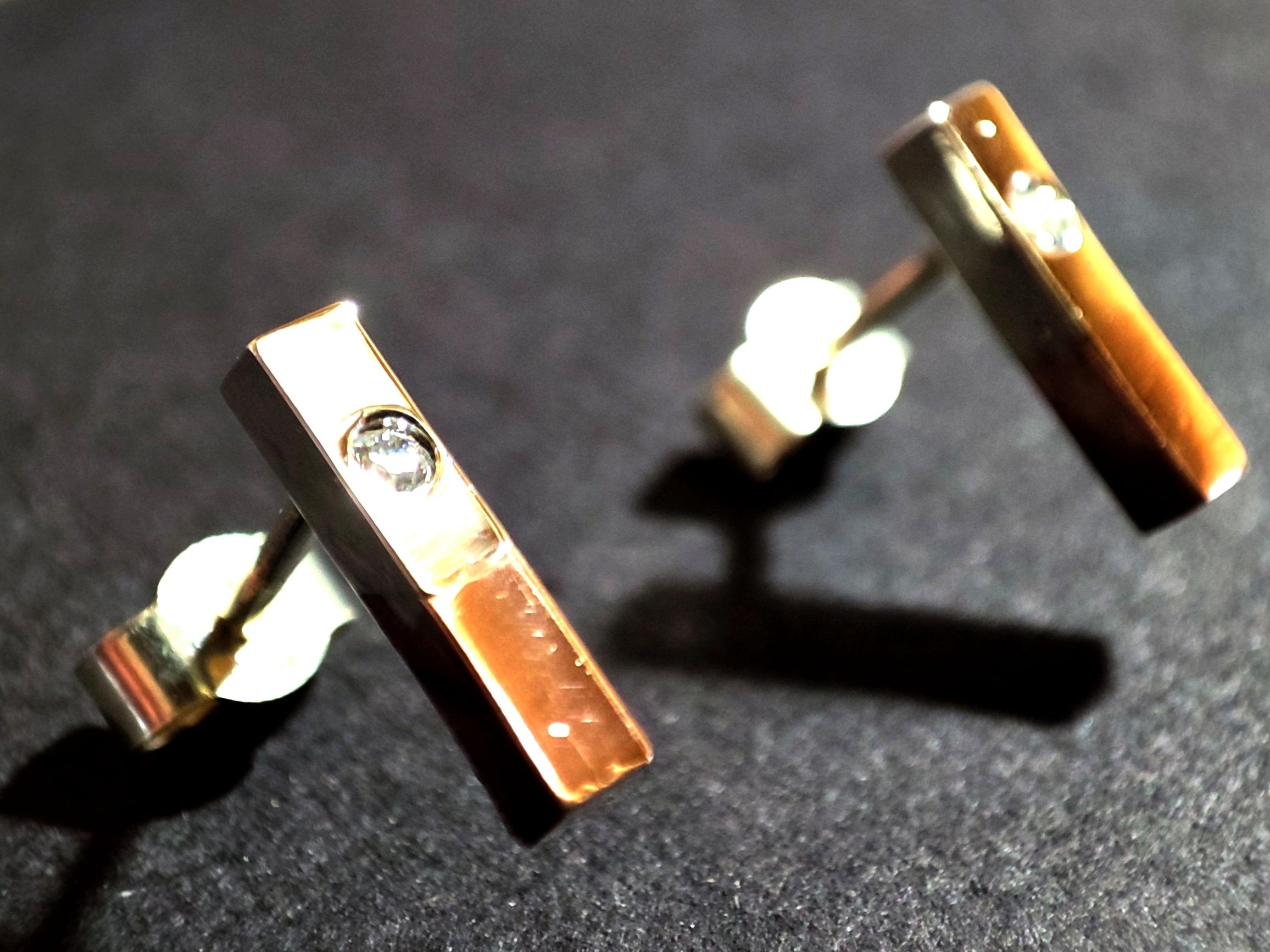 Mini bar clearance stud earrings