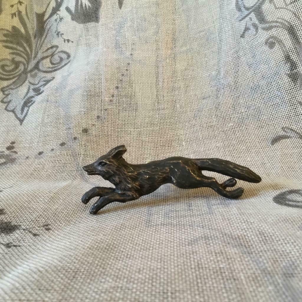 Running Fox Drawer Door Knob Antique Vintage Door Knob Vintage Hare