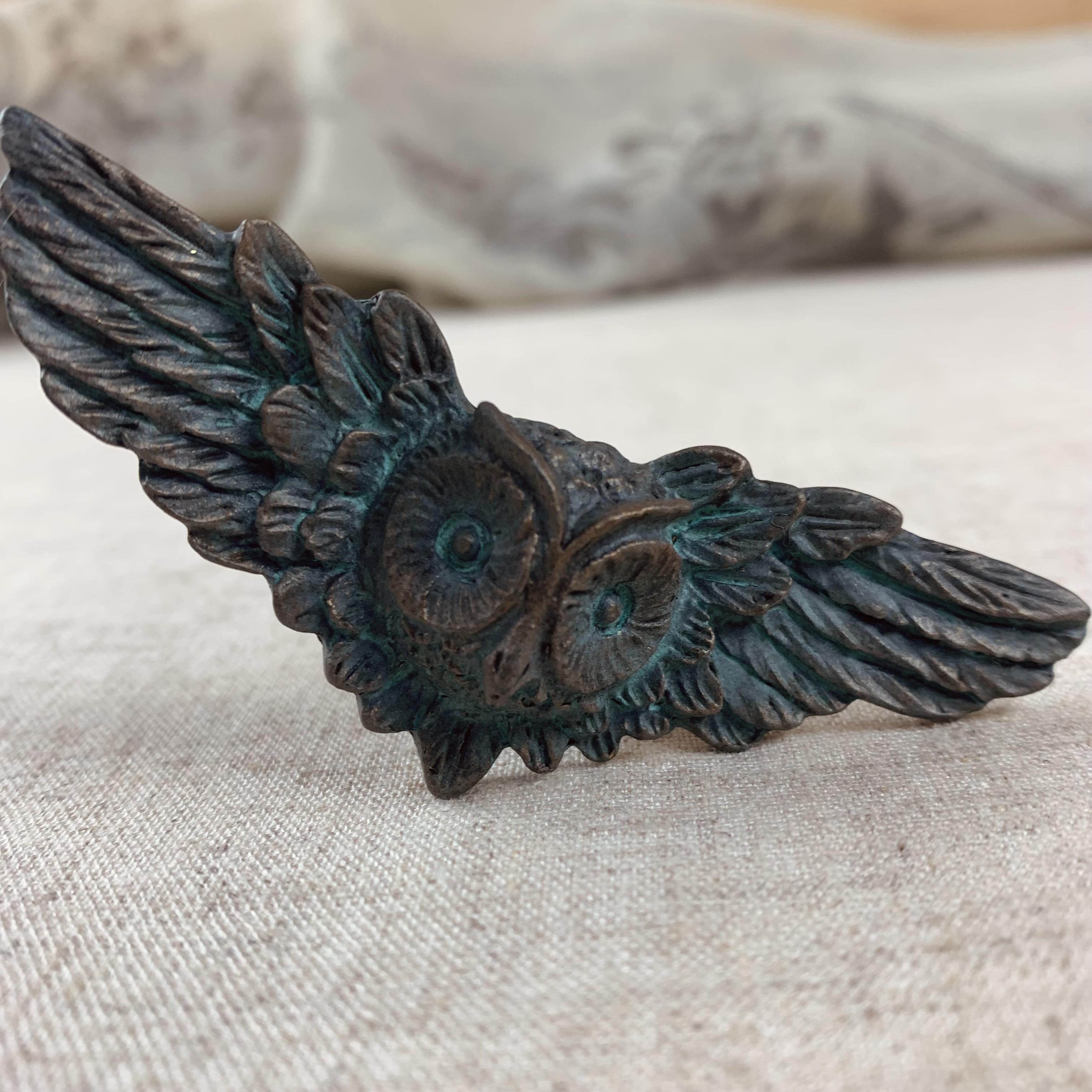 Rustic Antique Flying Owl Drawer Door Knob