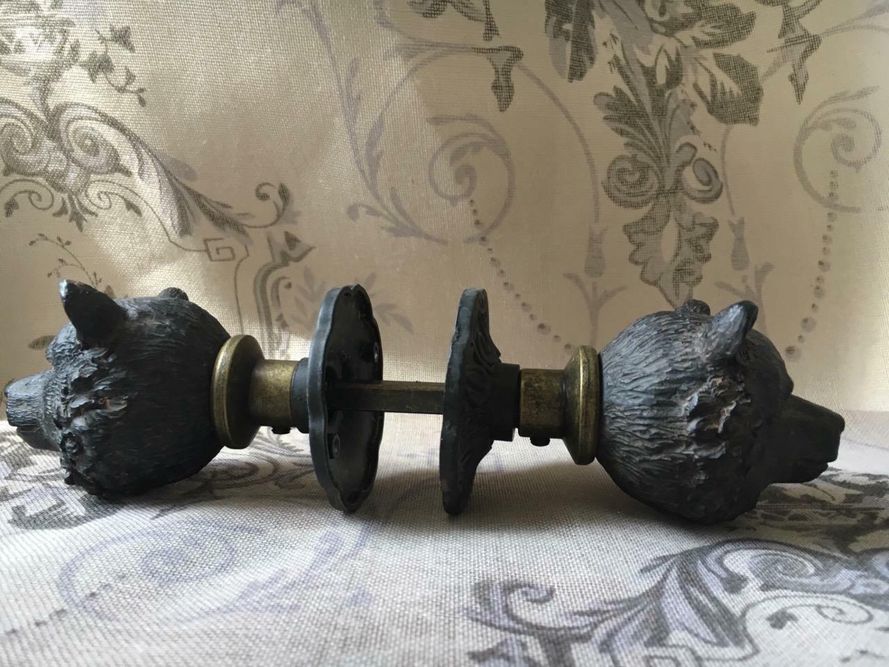 Vintage Antique Style Solid Cast Ornate Bear Door Knob Handle Set