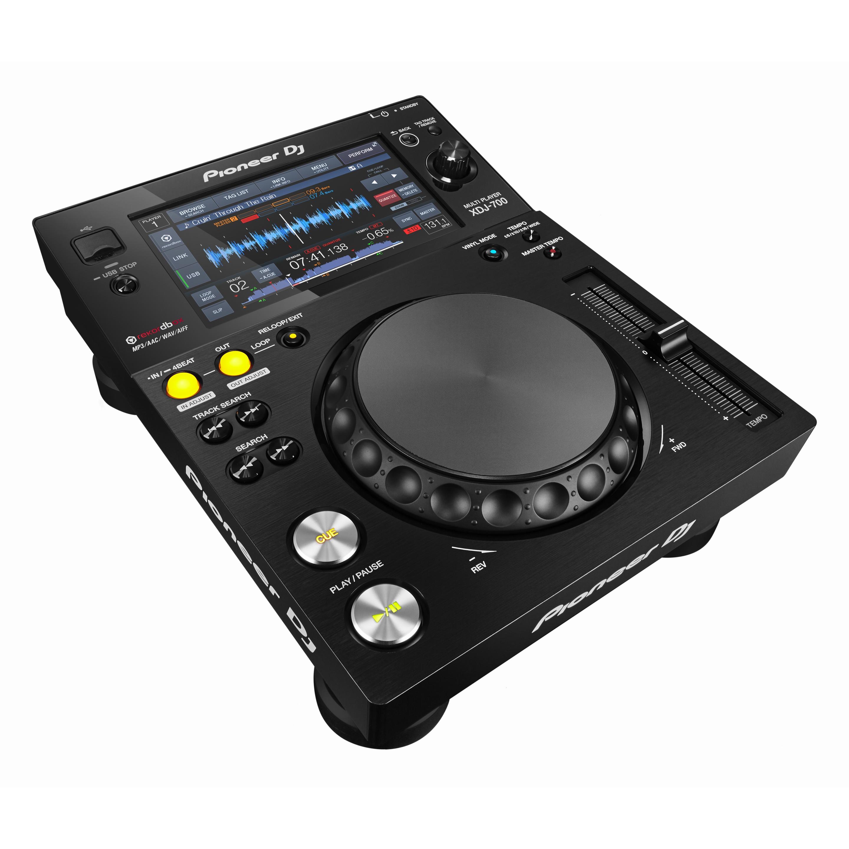 Pioneer DJ XDJ700 Angle 2