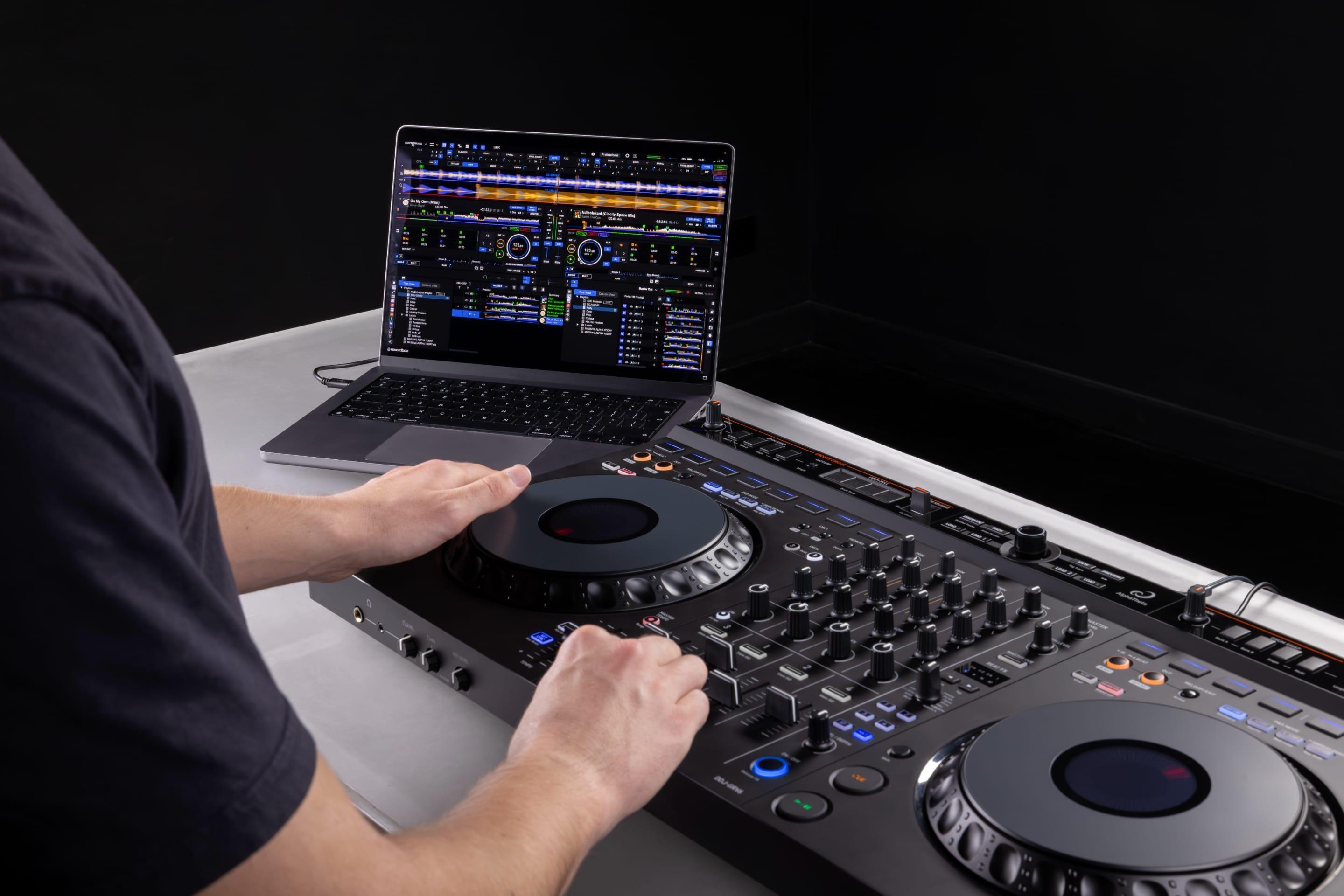 AlphaTheta DDJ-GRV6 DJ controller lifestyle image 2
