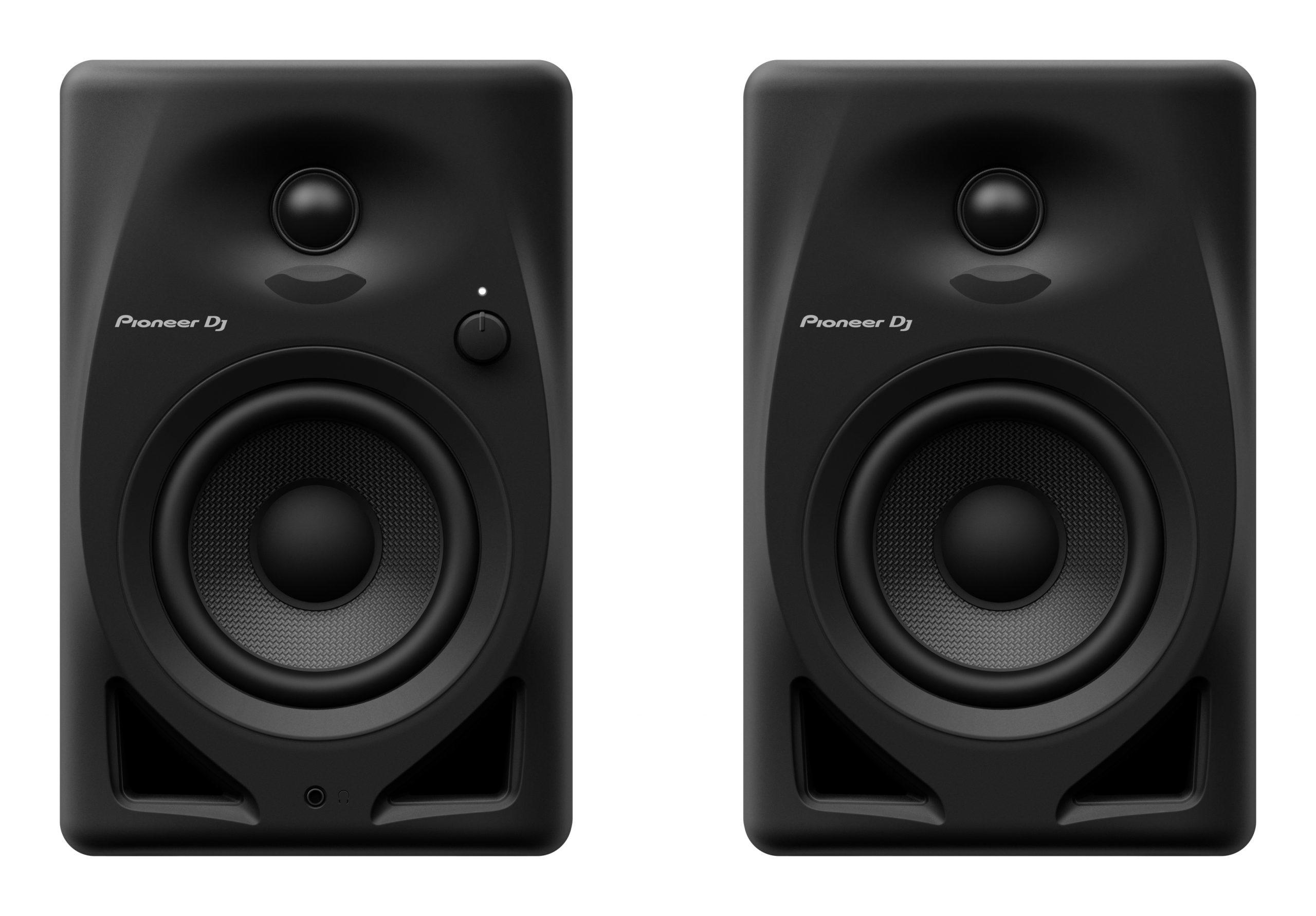 Pioneer DJ DM-40D speakers pair front
