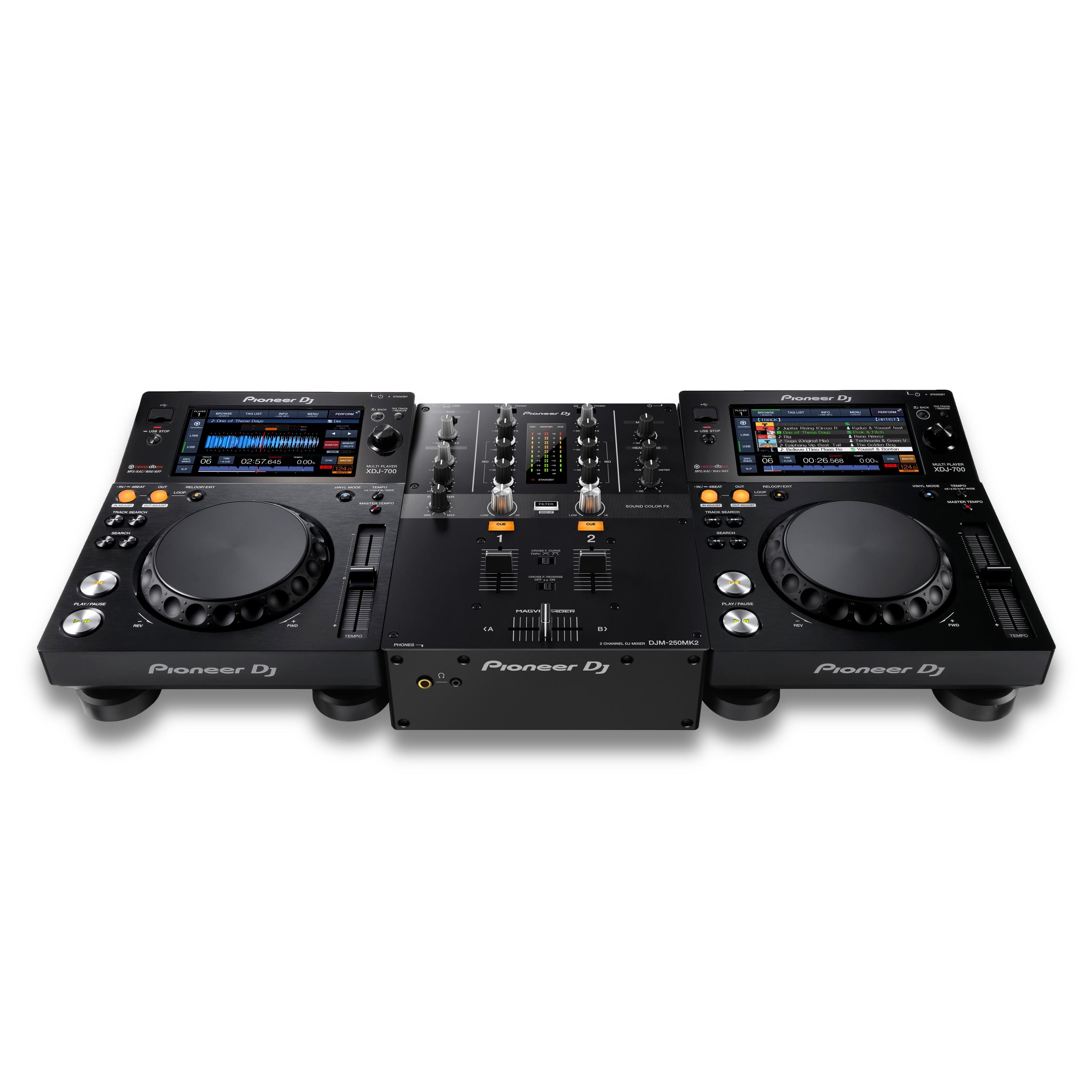 Pioneer DJ XDJ700 & DJM250 mk2 Set