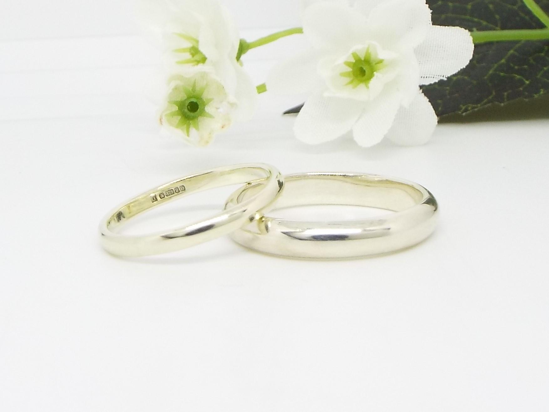 9ct white gold wedding ring set