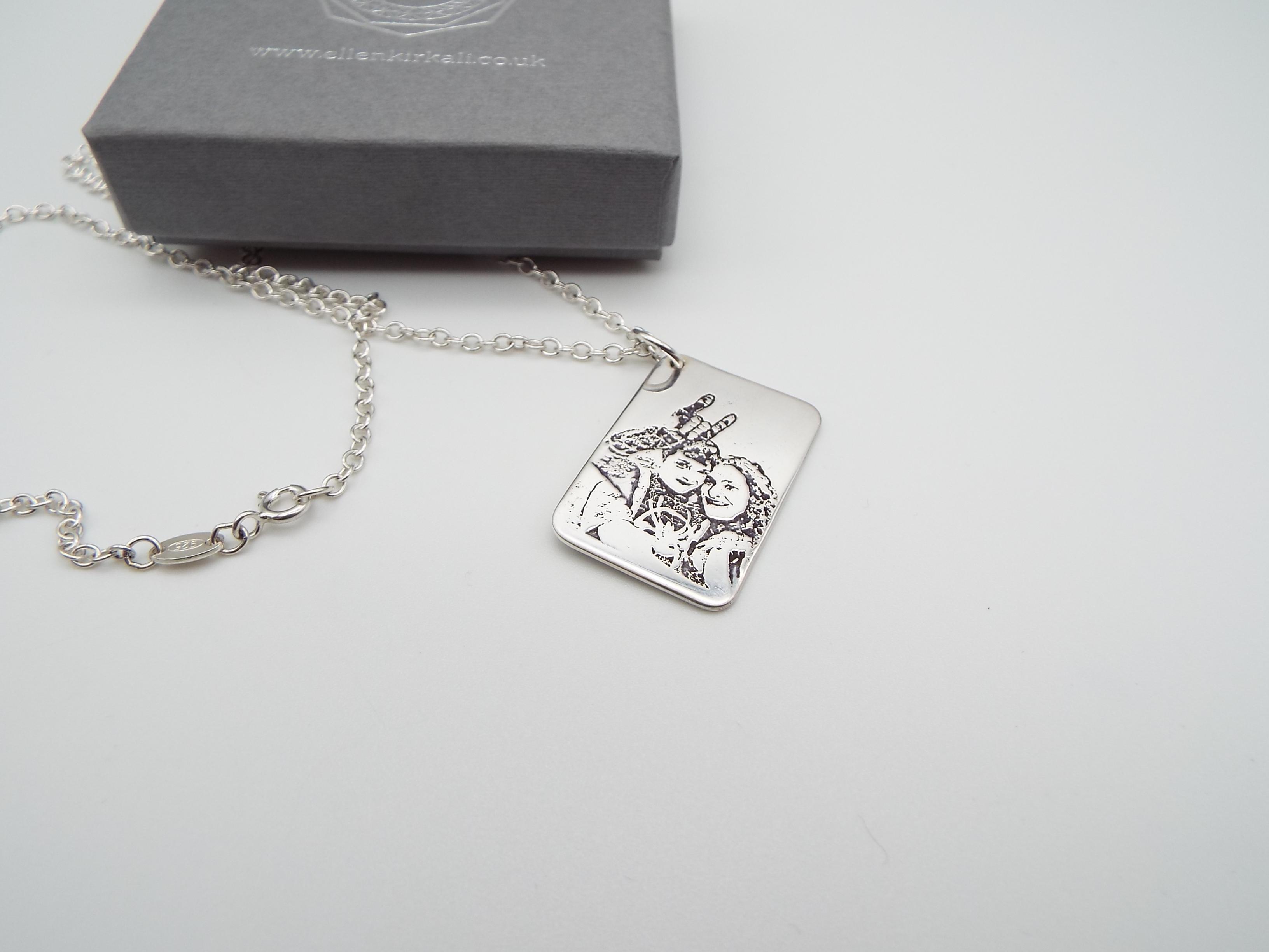 personalised photo necklace
