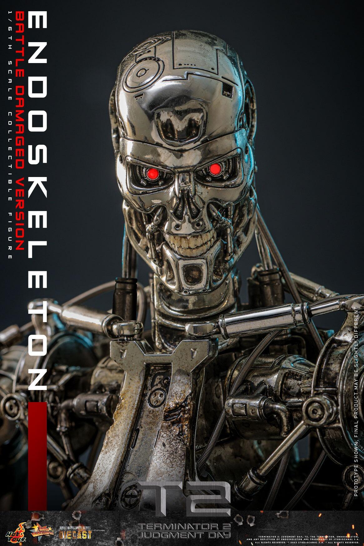 PRE-ORDER Endoskeleton (Battle Damaged) - Terminator 2 Hot Toys