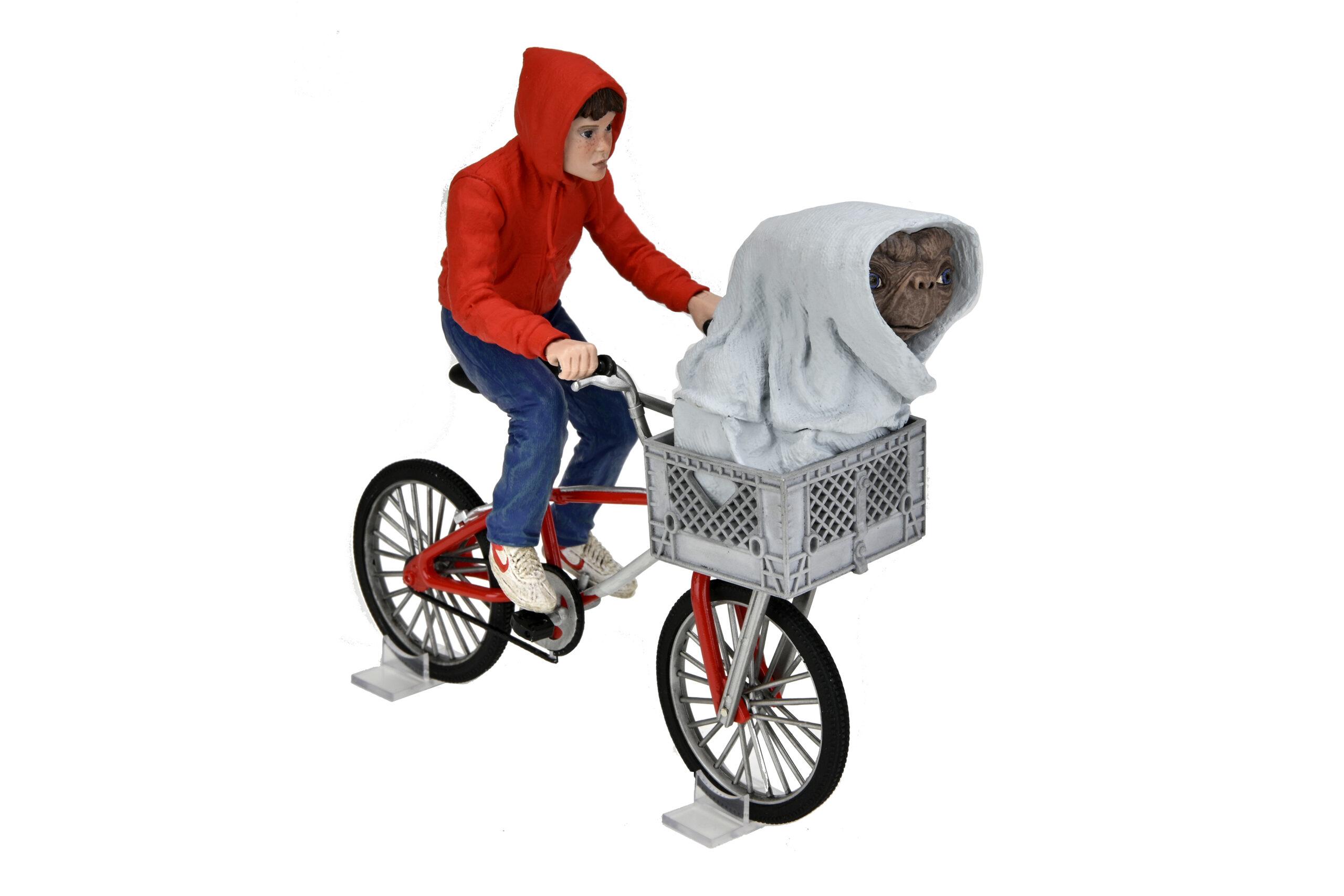 E.T. 40th Anniversary Ultimate 7 Inch Scale Action Figure - Elliot