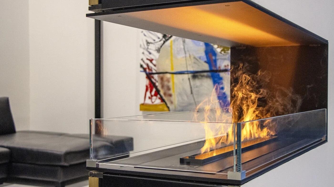Close-up of Hybrid Mist water vapour flames in a room divider fire