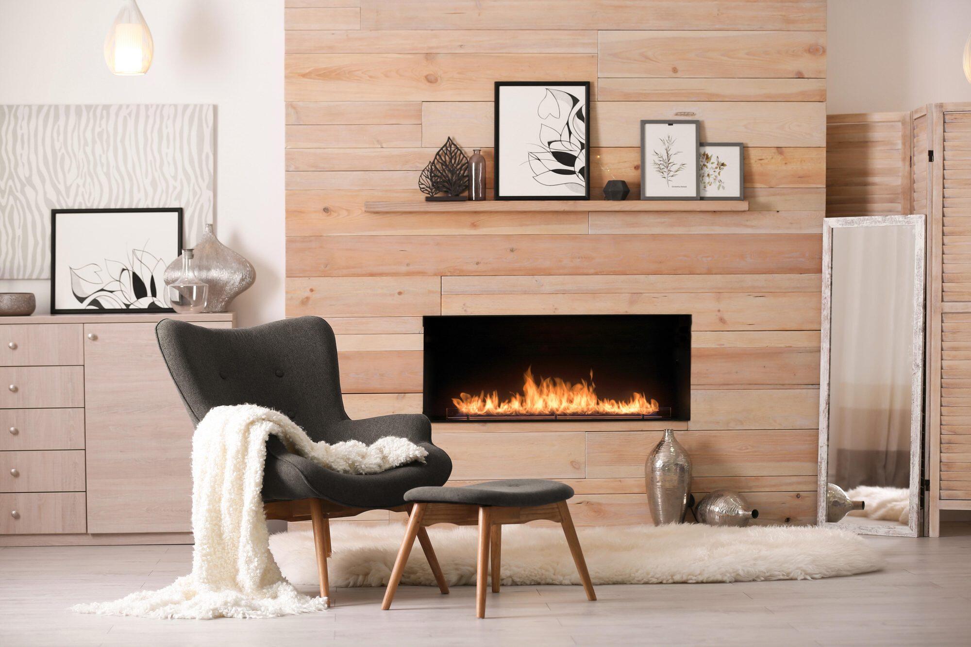 Planika Prime Fire 2.0 with Forma single-faced casing installed in a living room