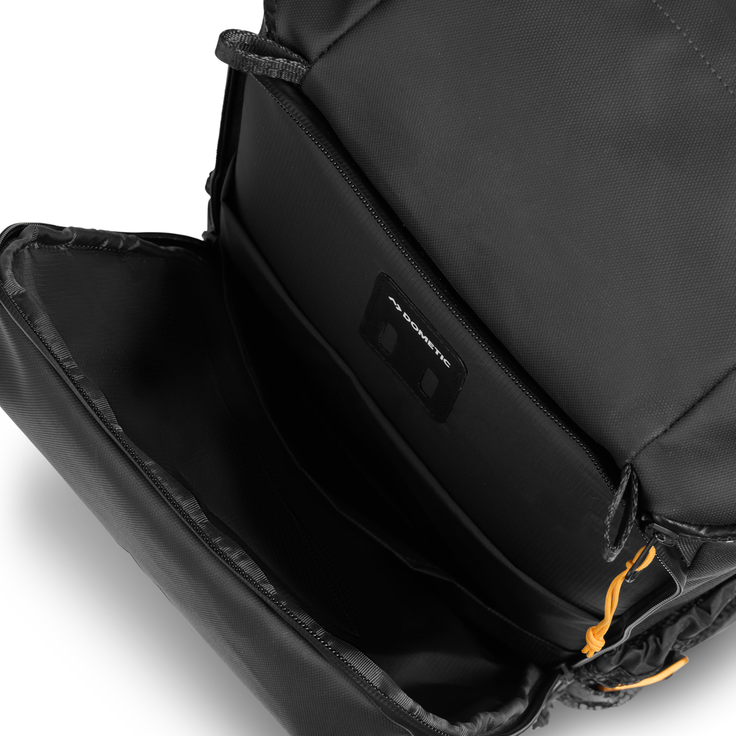 Dometic Unrestricted Small Backpack Pocket