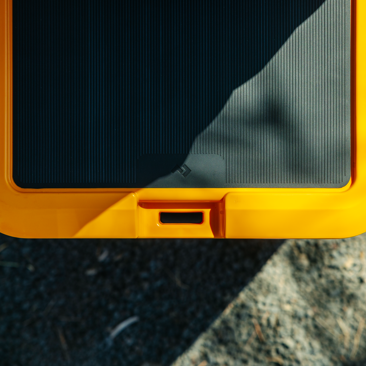 DOMETIC Recon Hardside Large Rubber Top