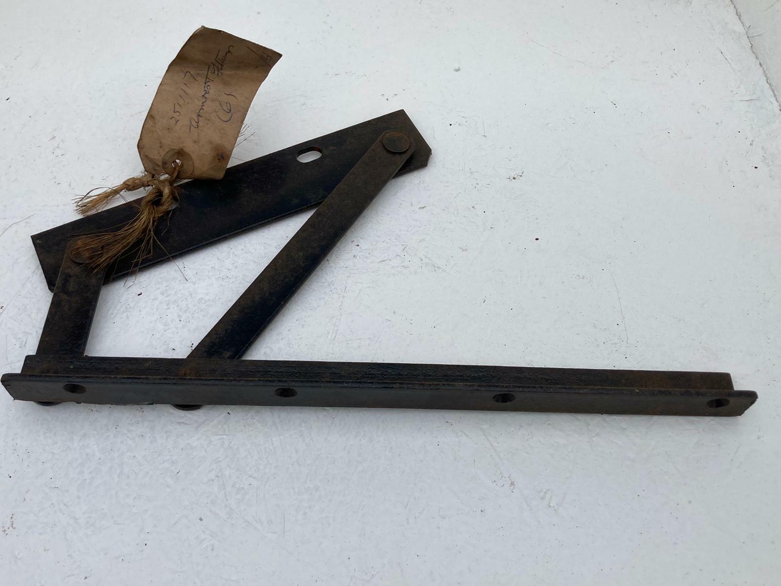 Picture of an 2511117, which fits Armstrong Siddeley Motor Cars