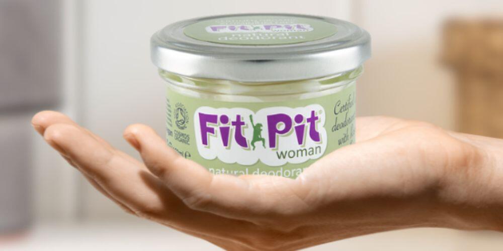 Natural organic deodorant formulated without aluminium salts in reusable glass jars