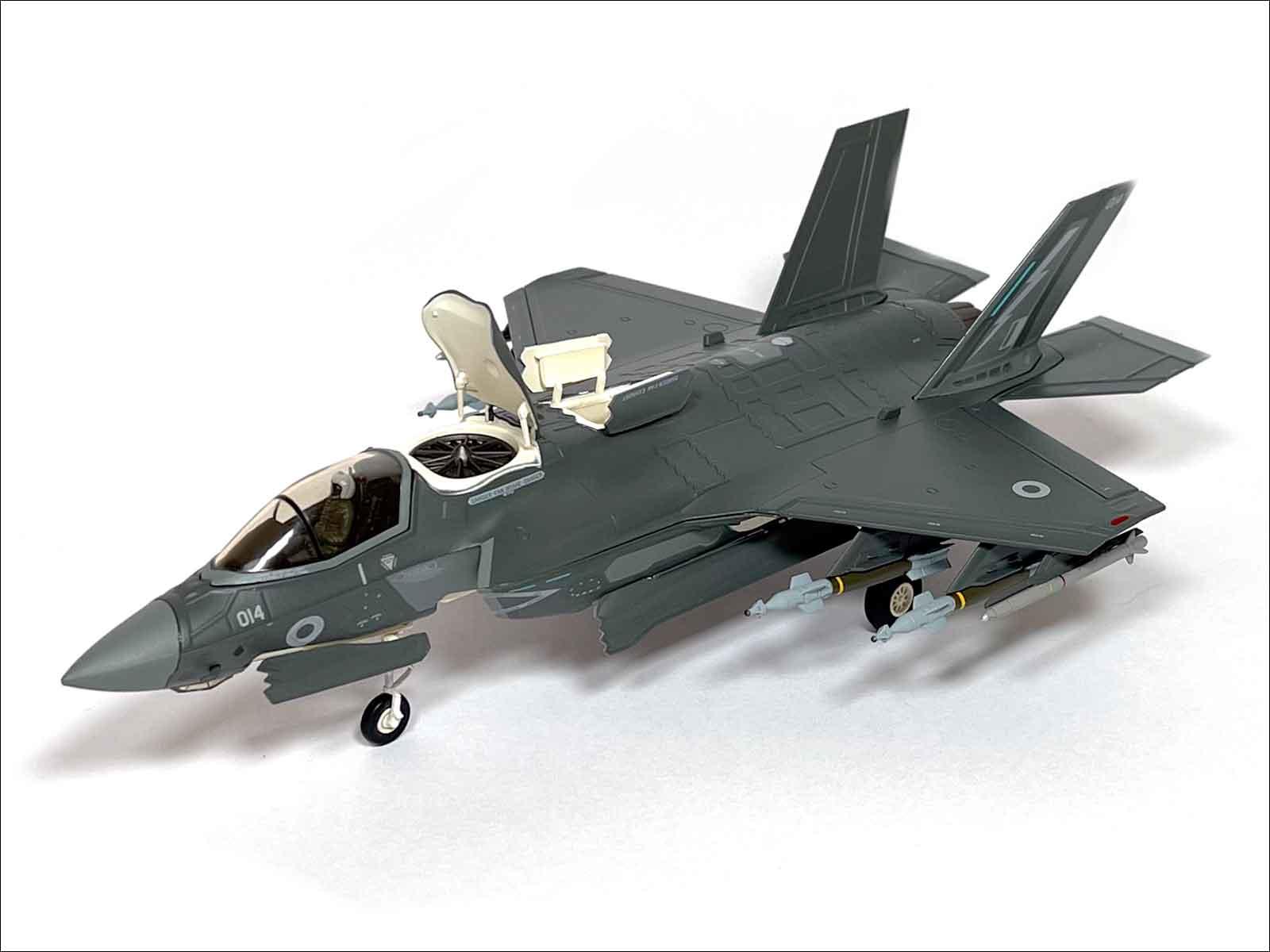1 72 F35