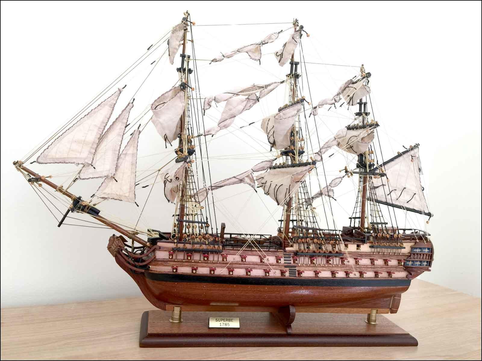 Le Superbe model ship
