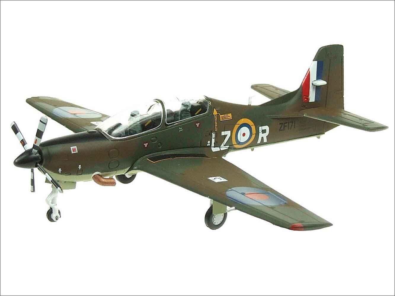 RAF 207 Squadron Aircraft model 1 72