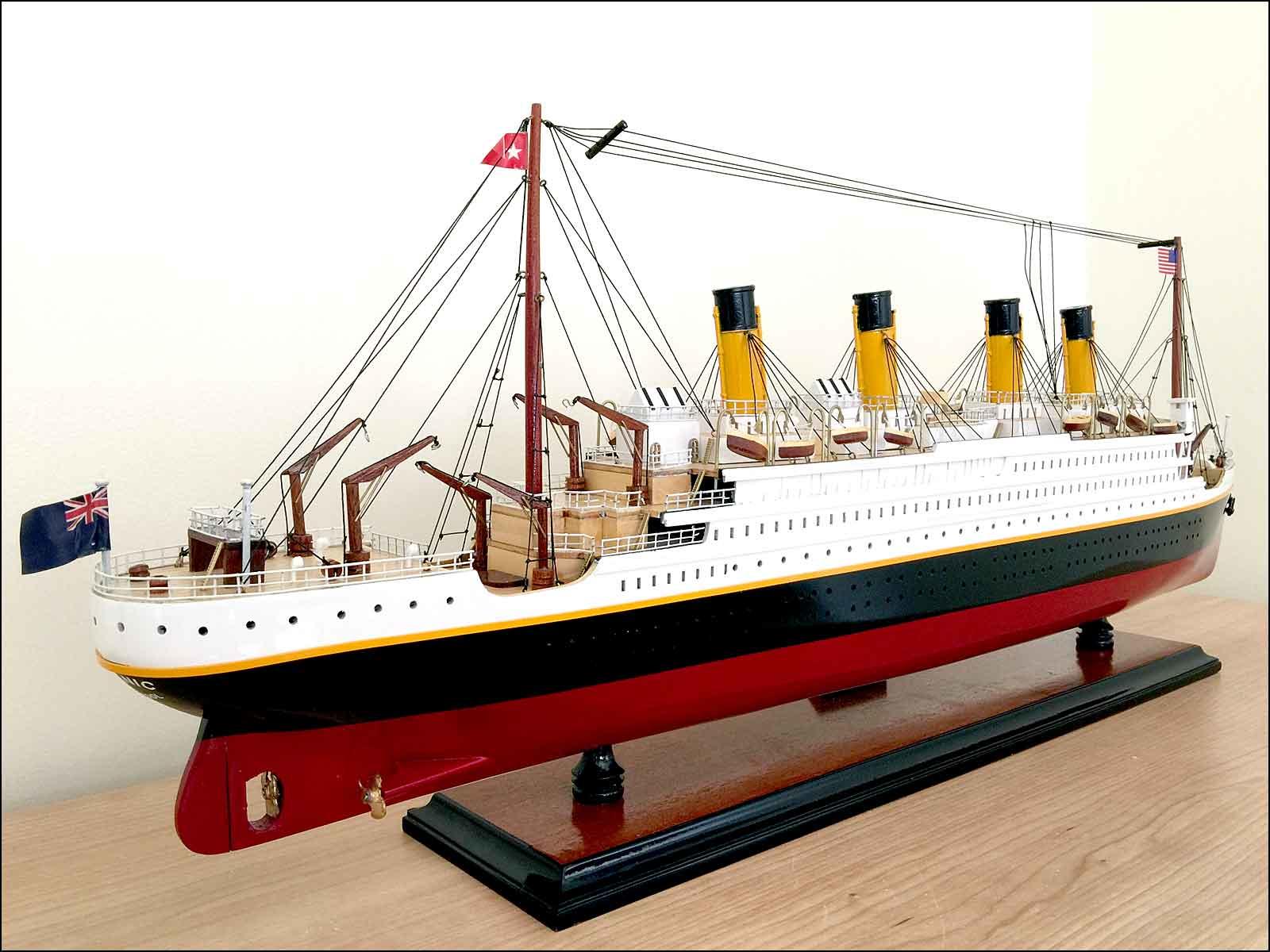 ready made Titanic model