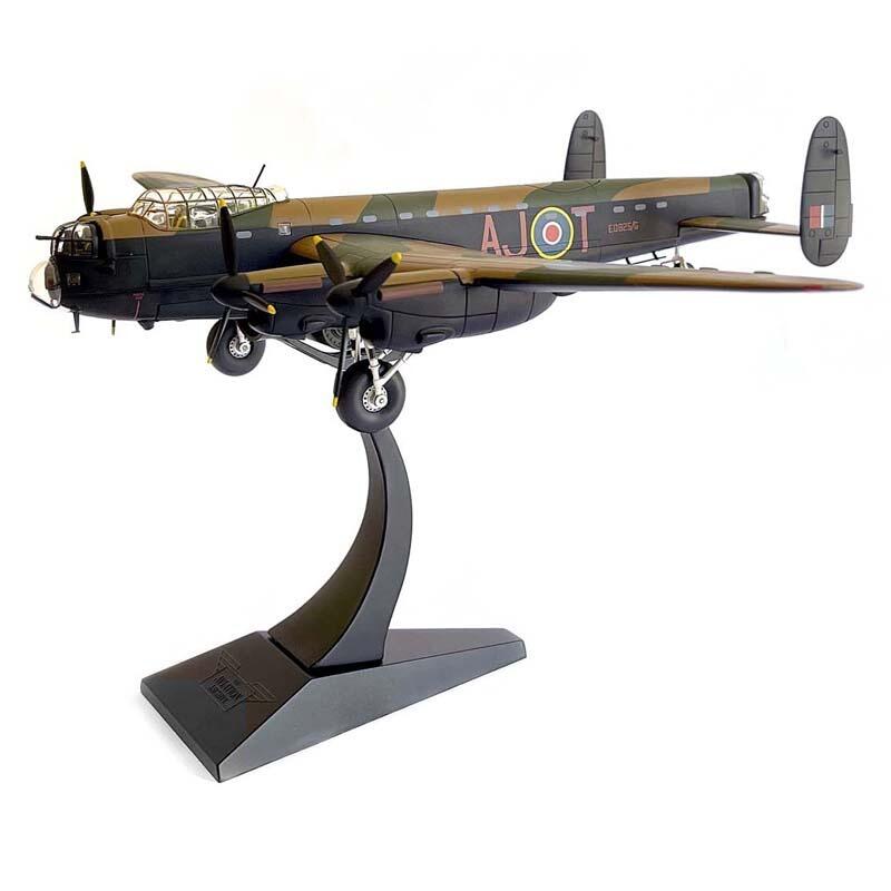 1 72 Avro Lancaster 'Dambusters' Airplane Model