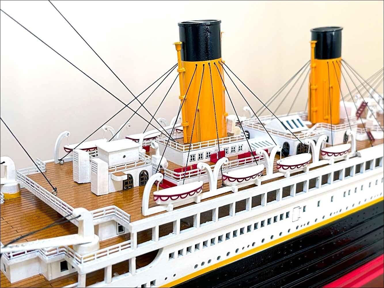 Very detailed Titanic model for sale