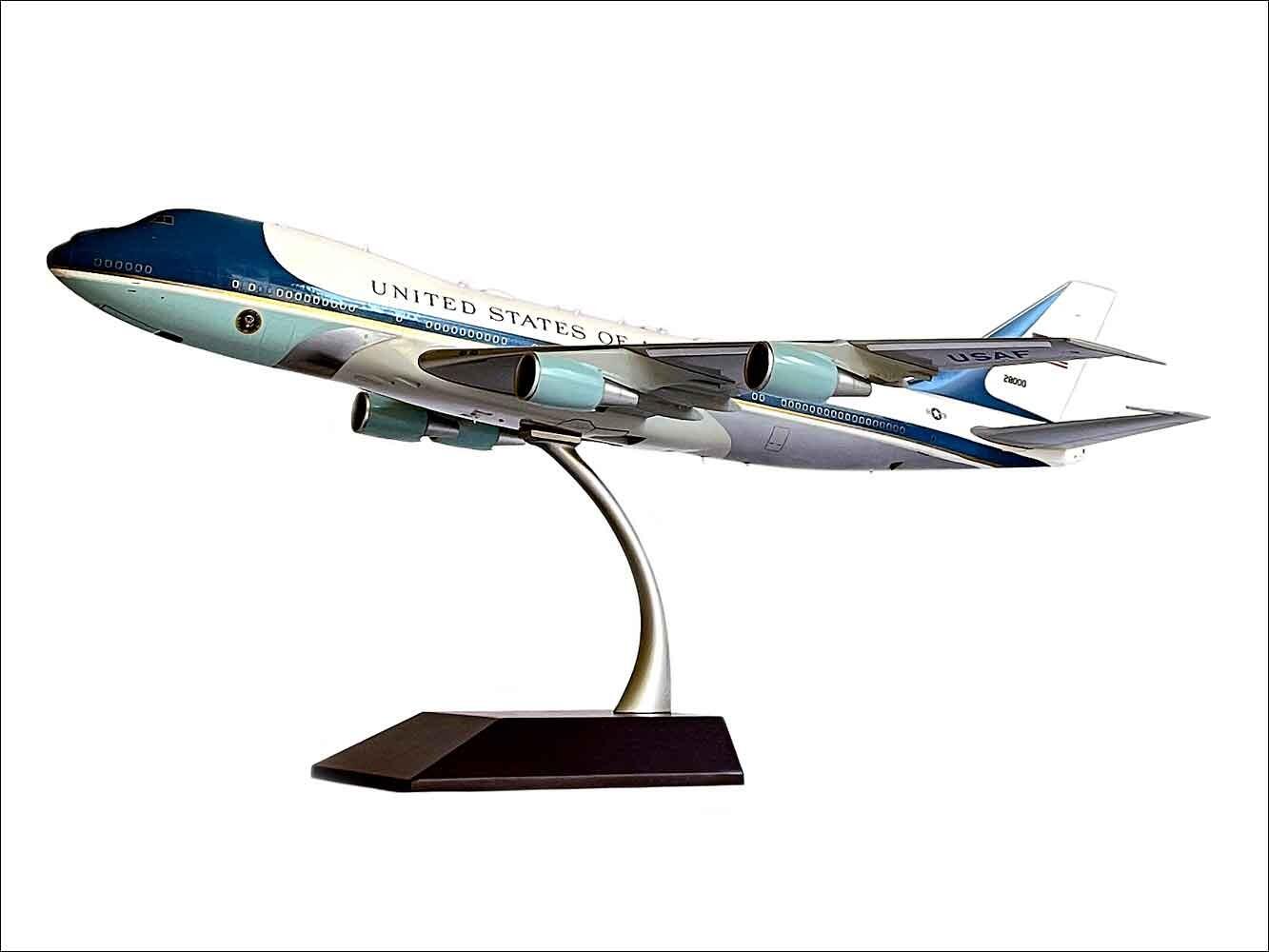 Boeing 747 diecast metal model for display