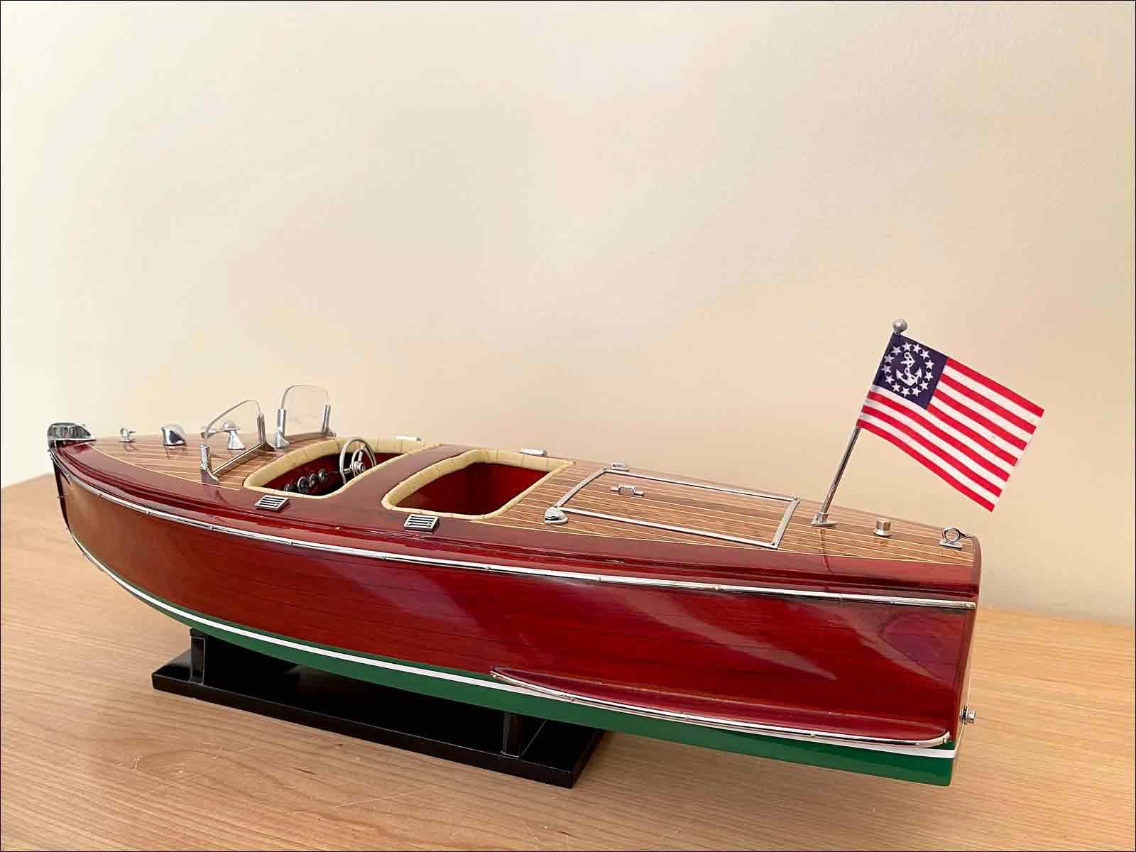 Chris Craft Runabout model small scale boat