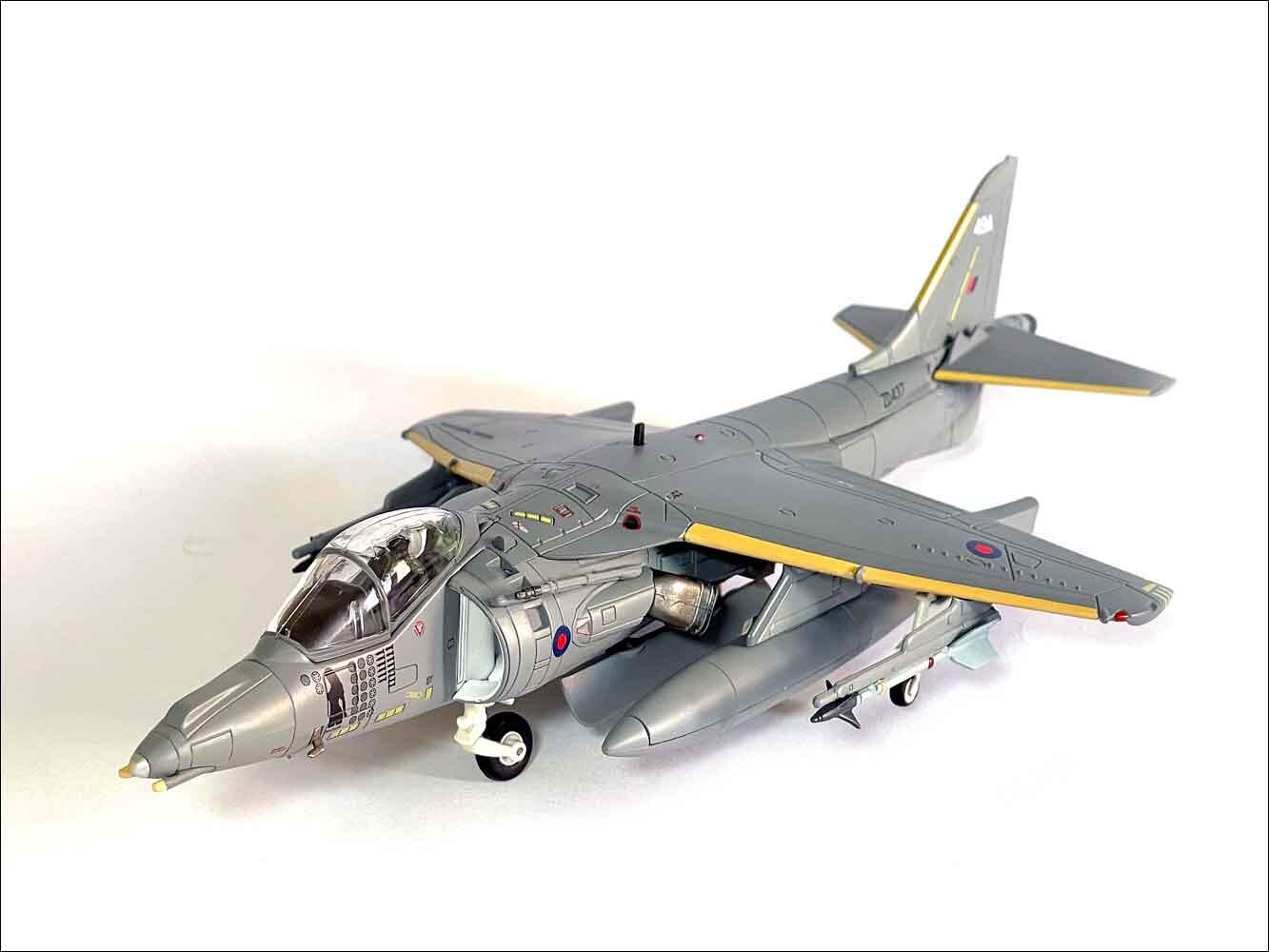 GR 7A Harrier Model airplane | 1 72 RAF Model