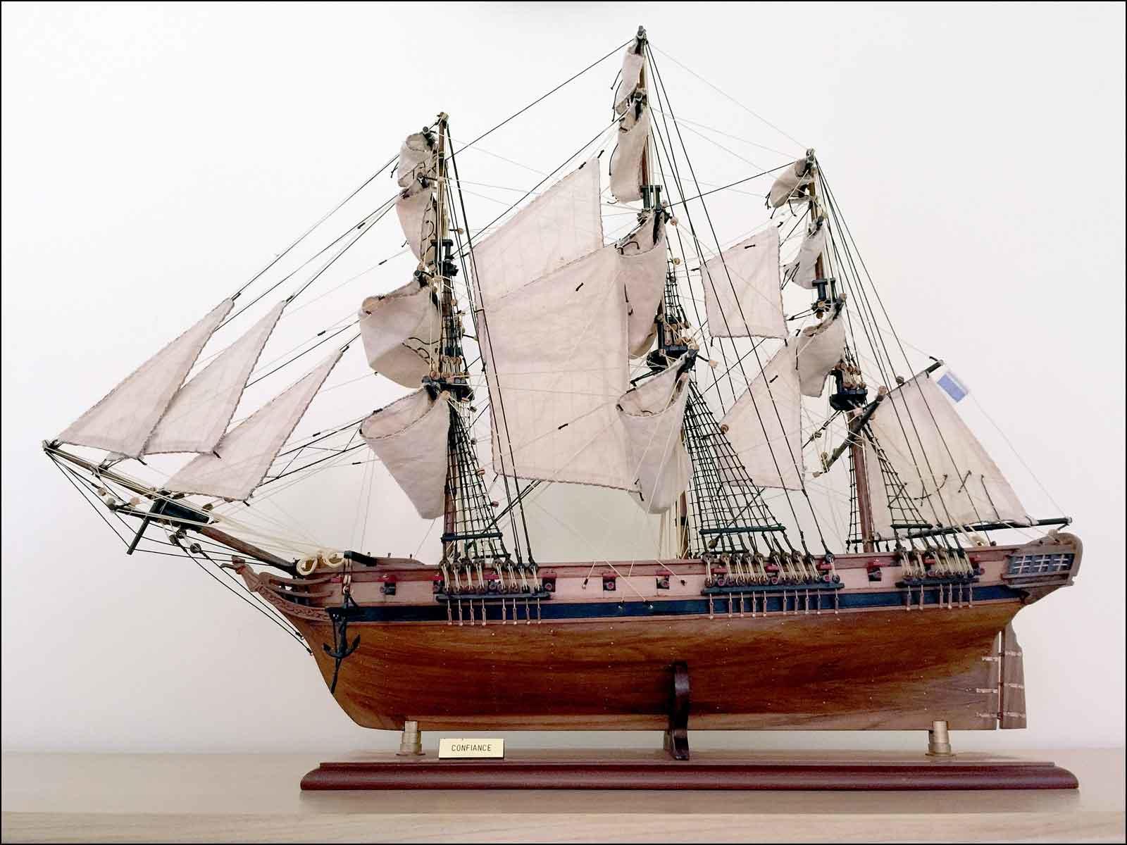 French ship model La Confiance handmade from scratch