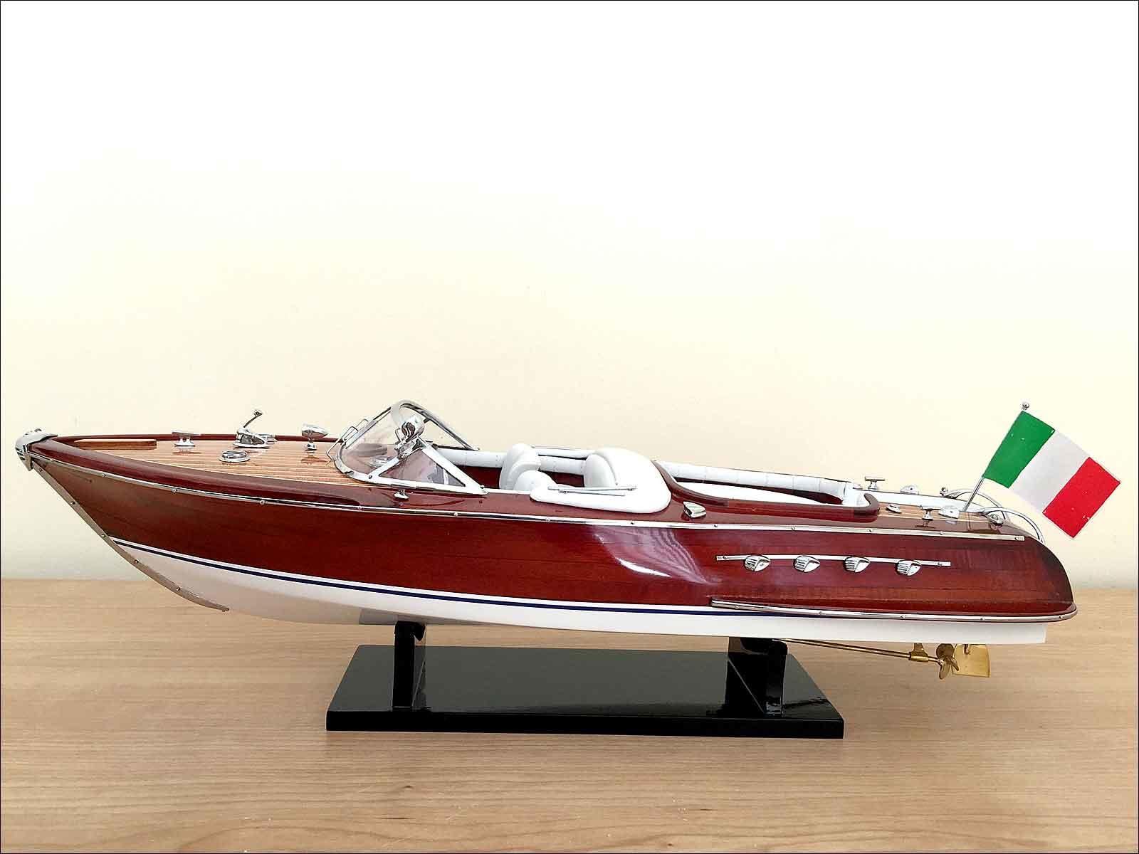 Italian speed boat model