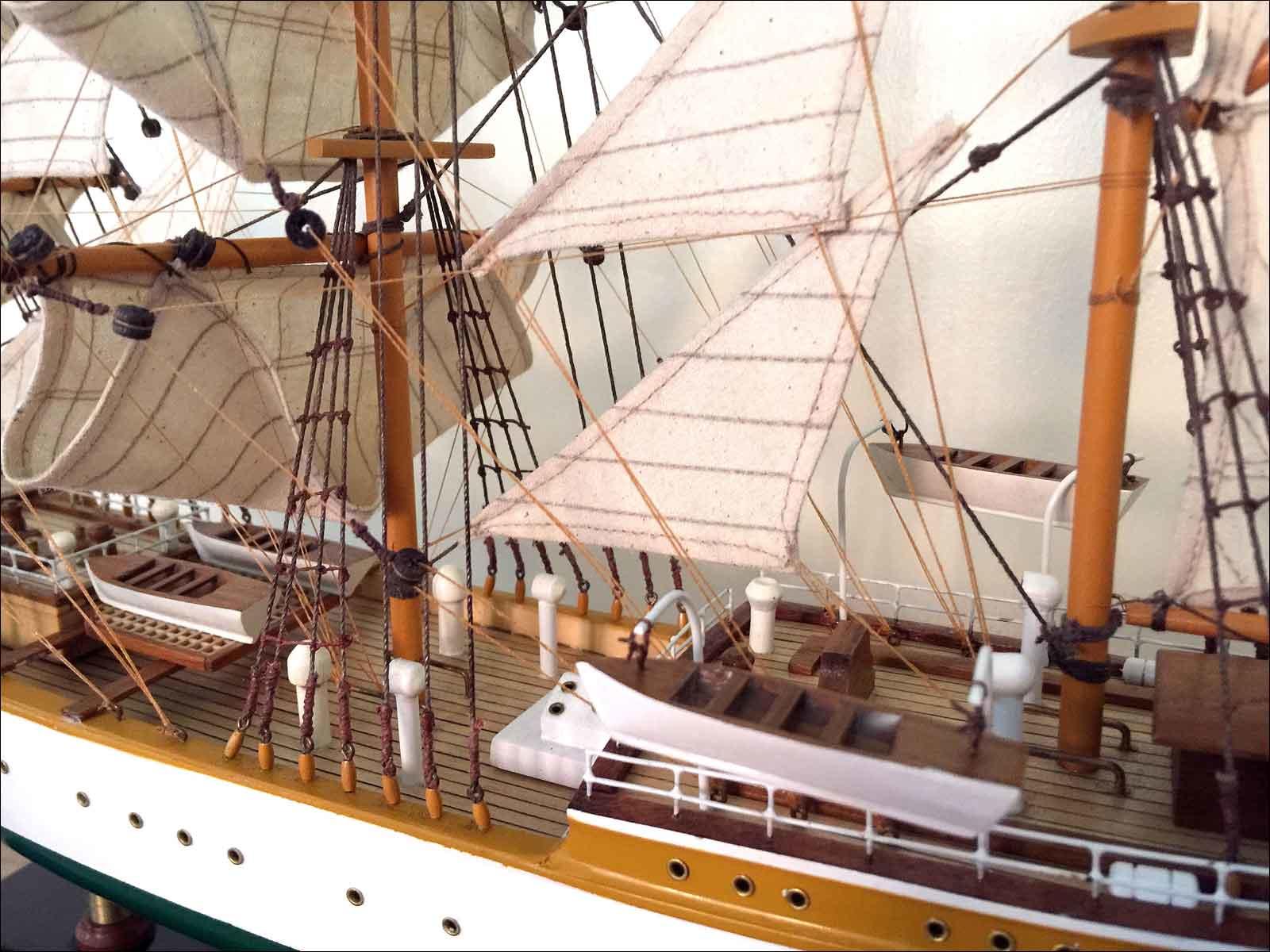 model sail ship Gorch Fock