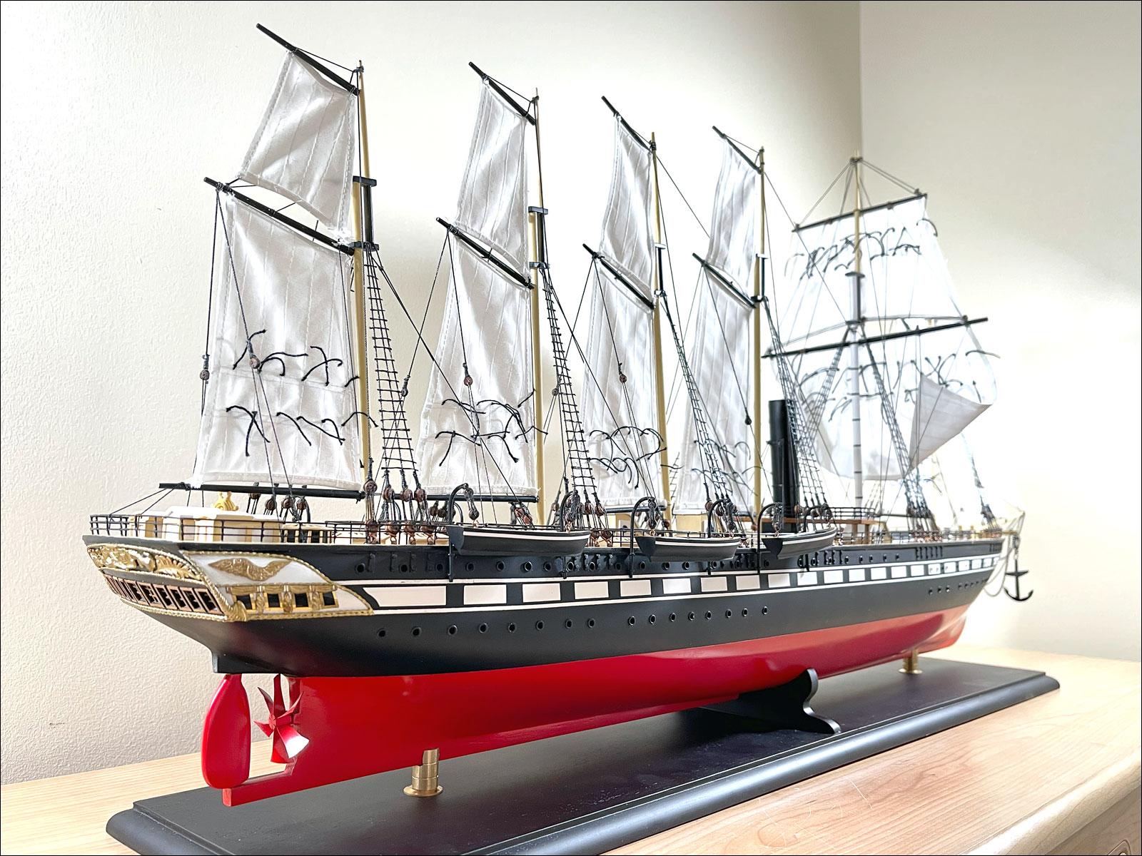statek model SS Great Britain