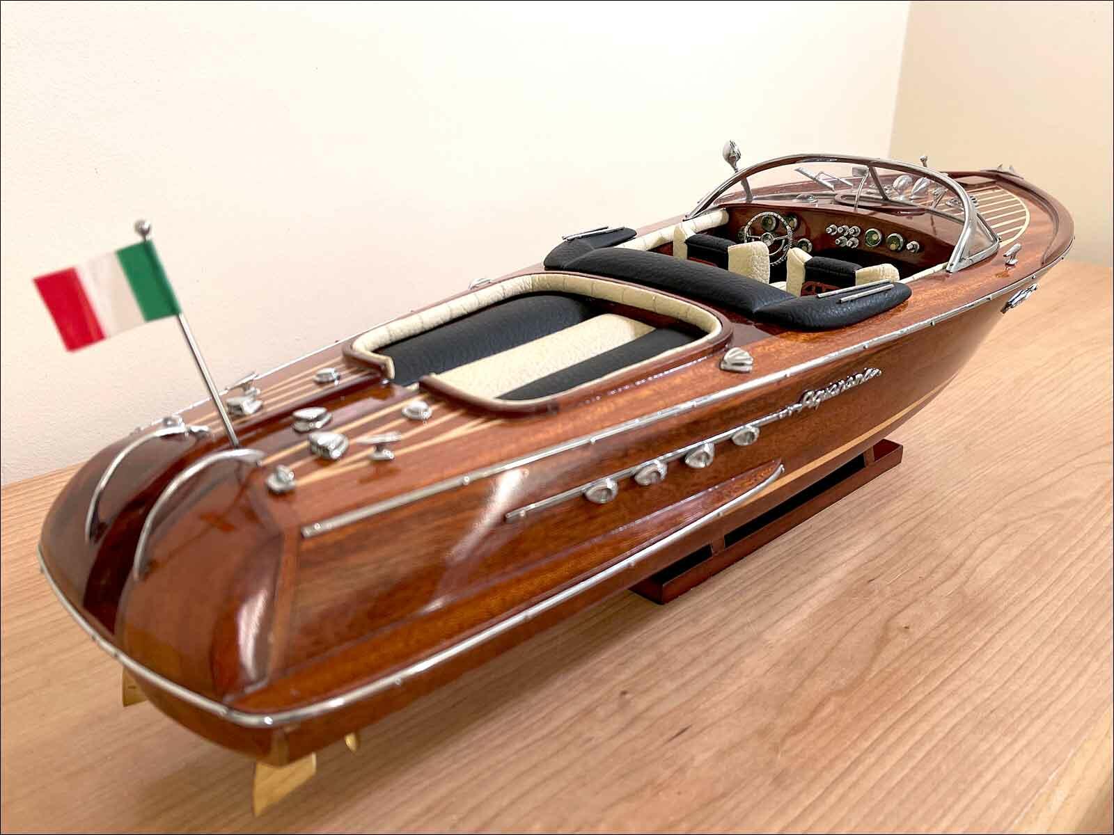 model speedboat small scale