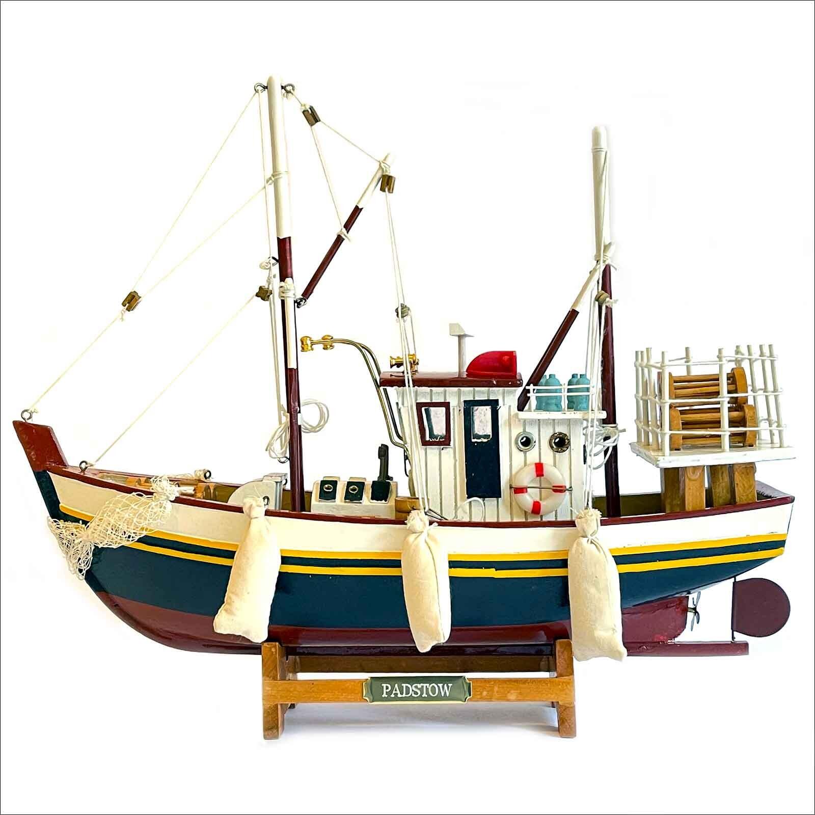 model fishing boats