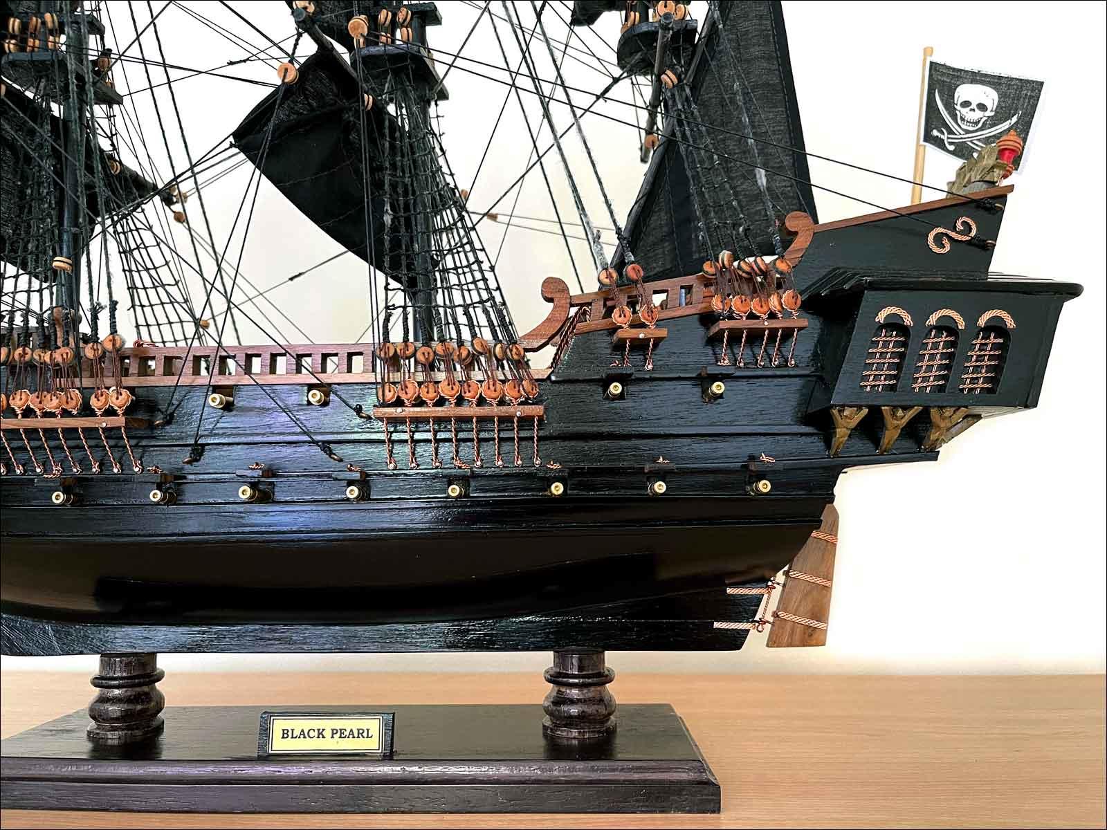 black pearl ship model