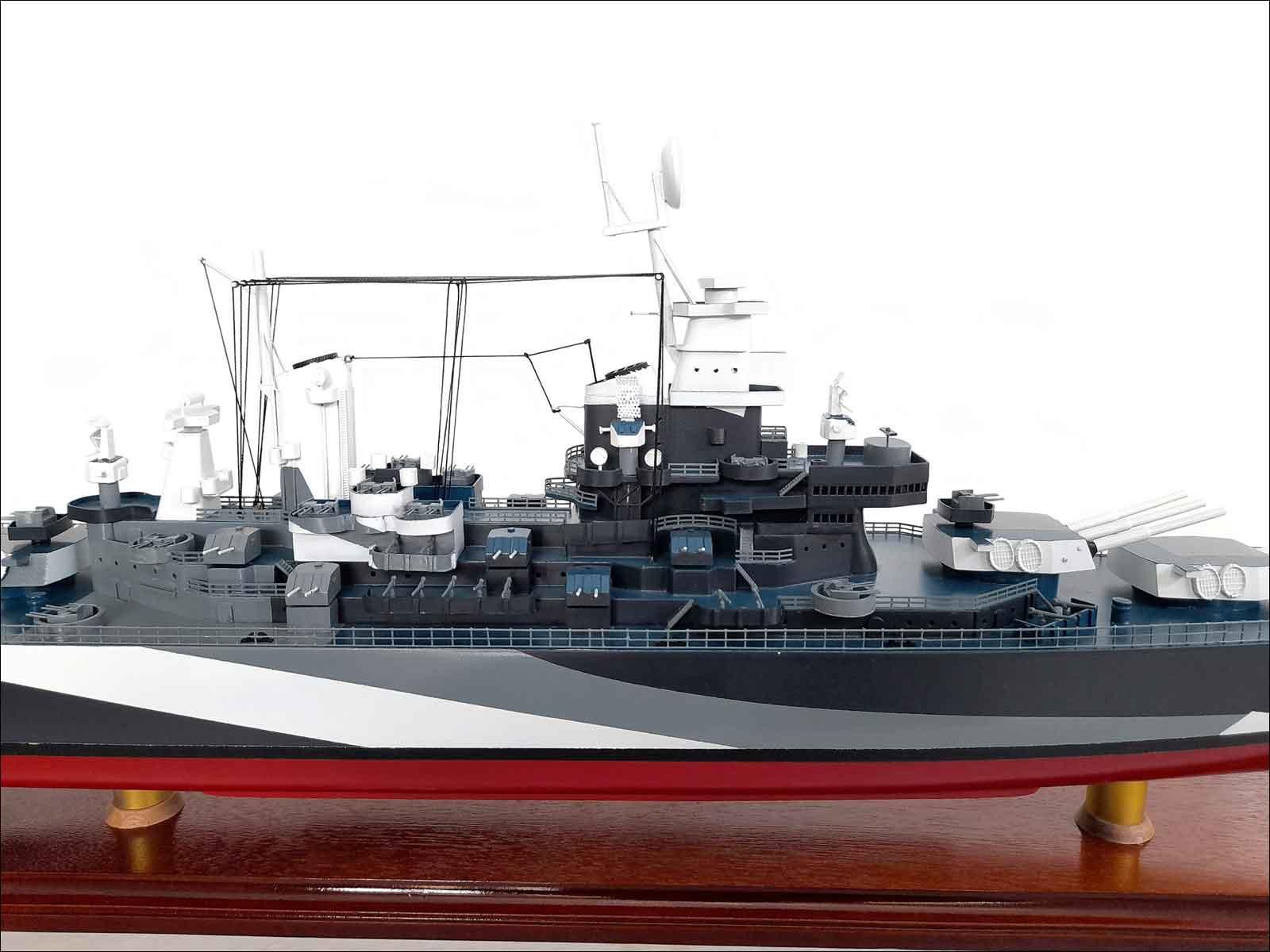 USS Missouri WW2 Battleship Model with Camouflage