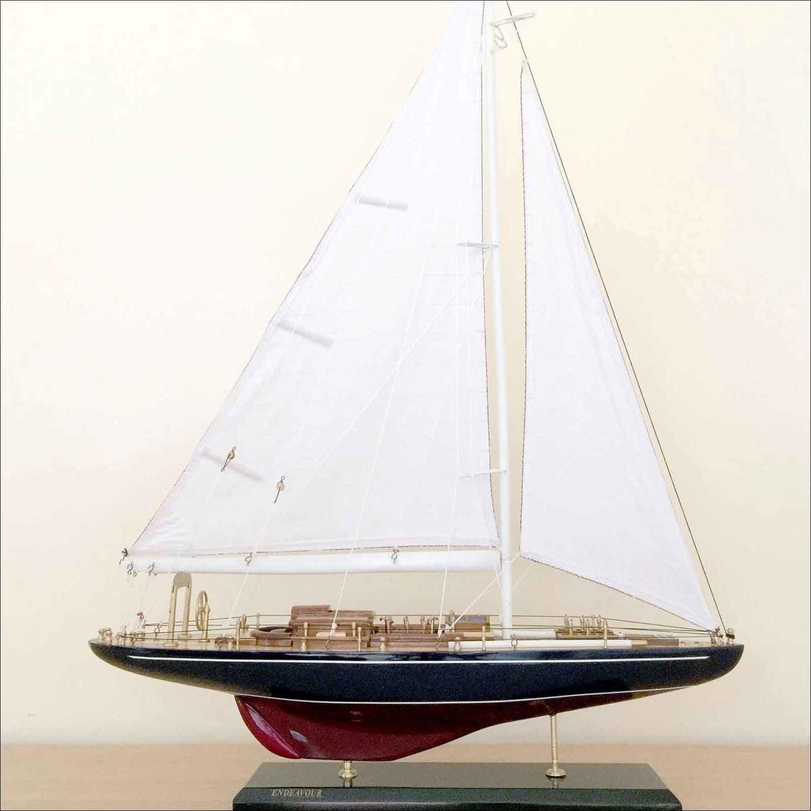 j class yacht model