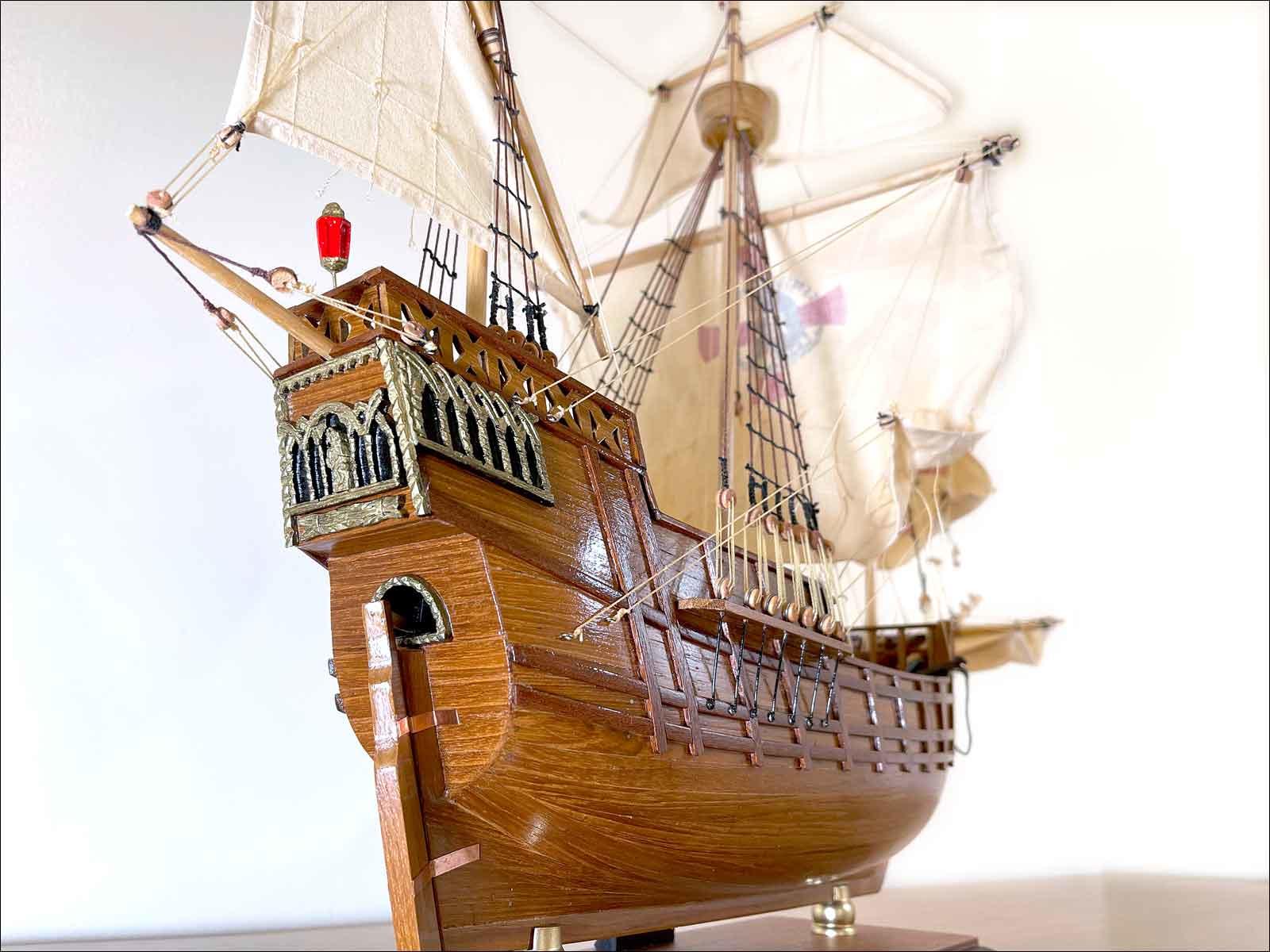 spanish galleon model ship Santa Maria